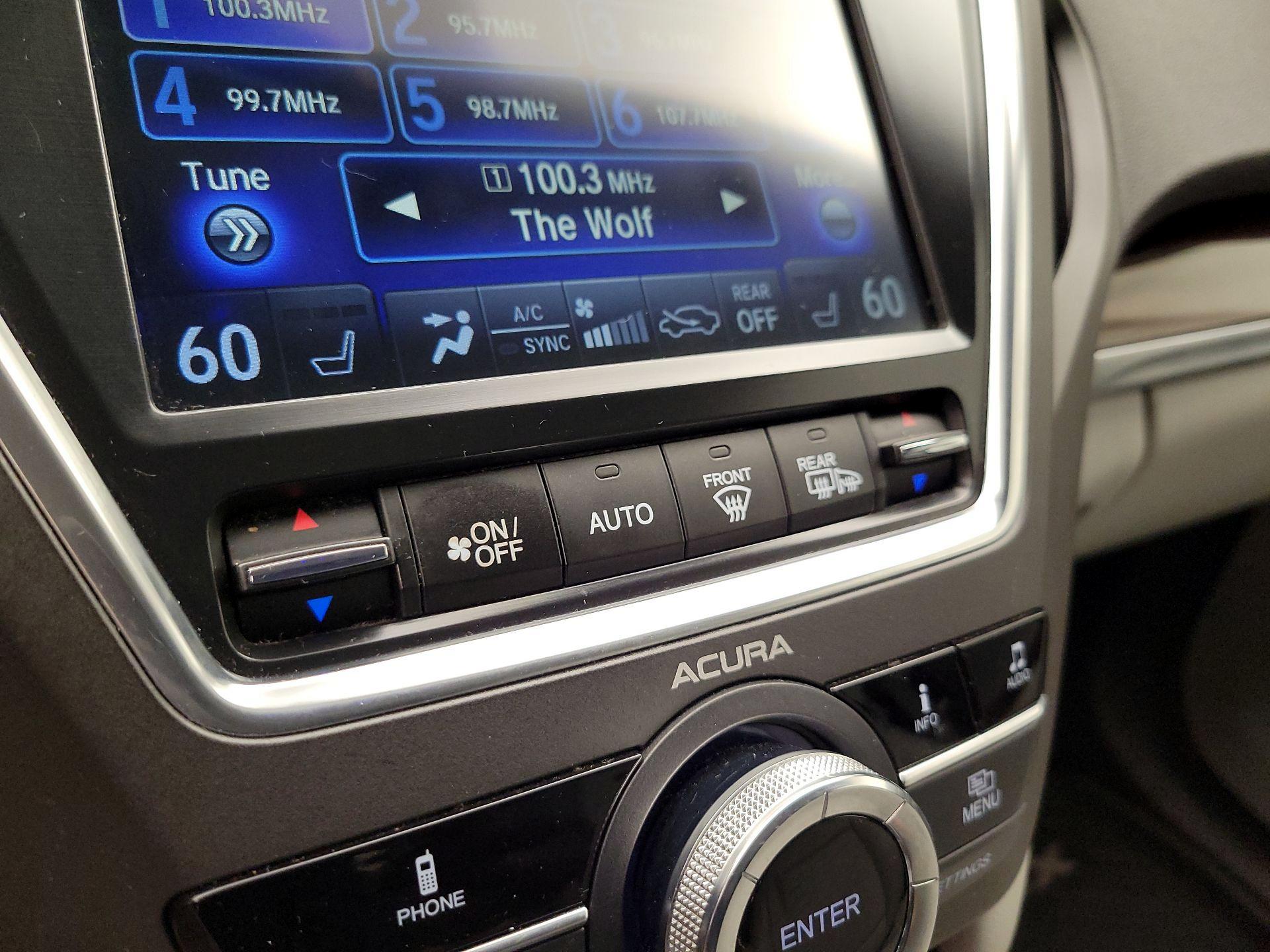 Thumbnail: 2016 Acura MDX - 16