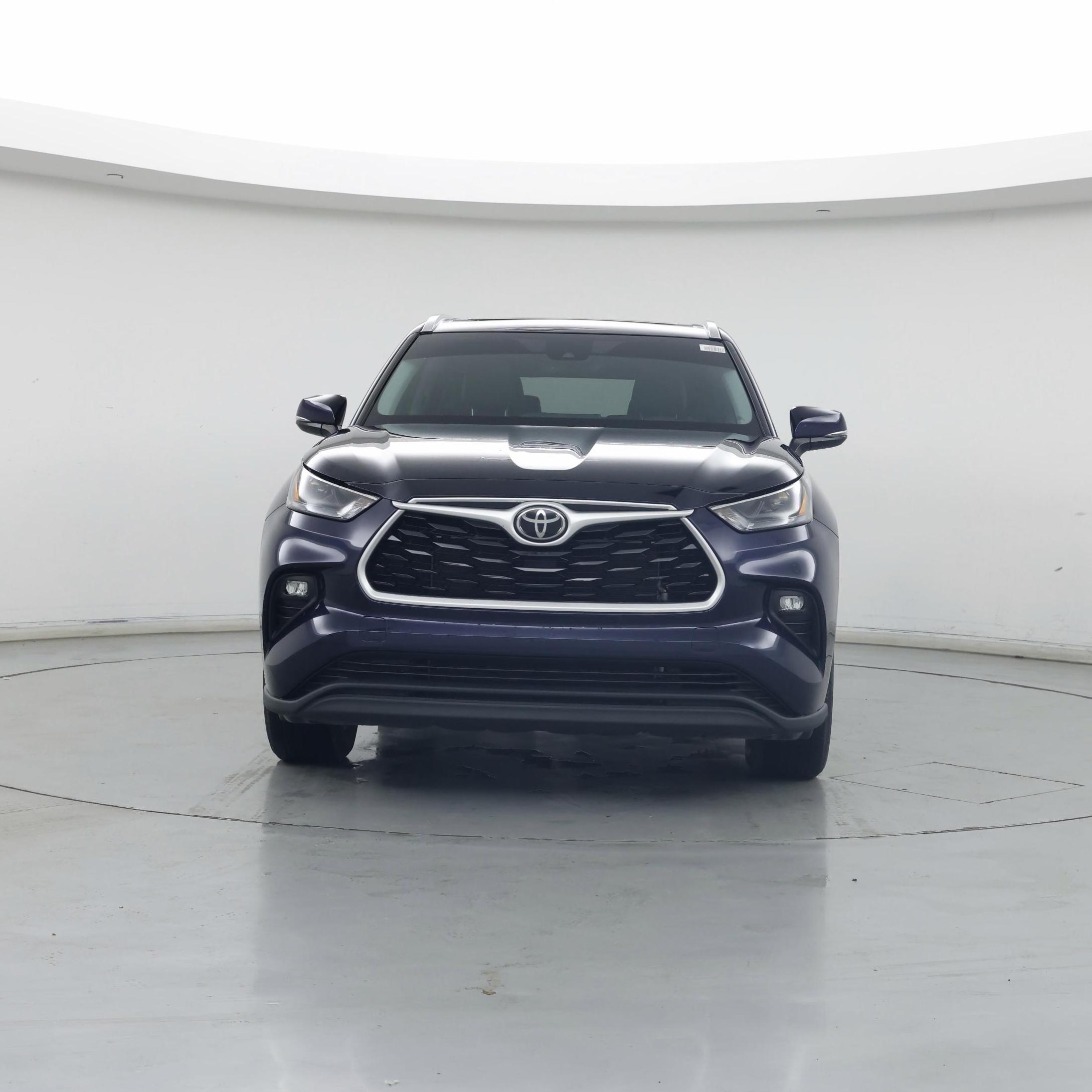 Thumbnail: 2022 Toyota Highlander - 5