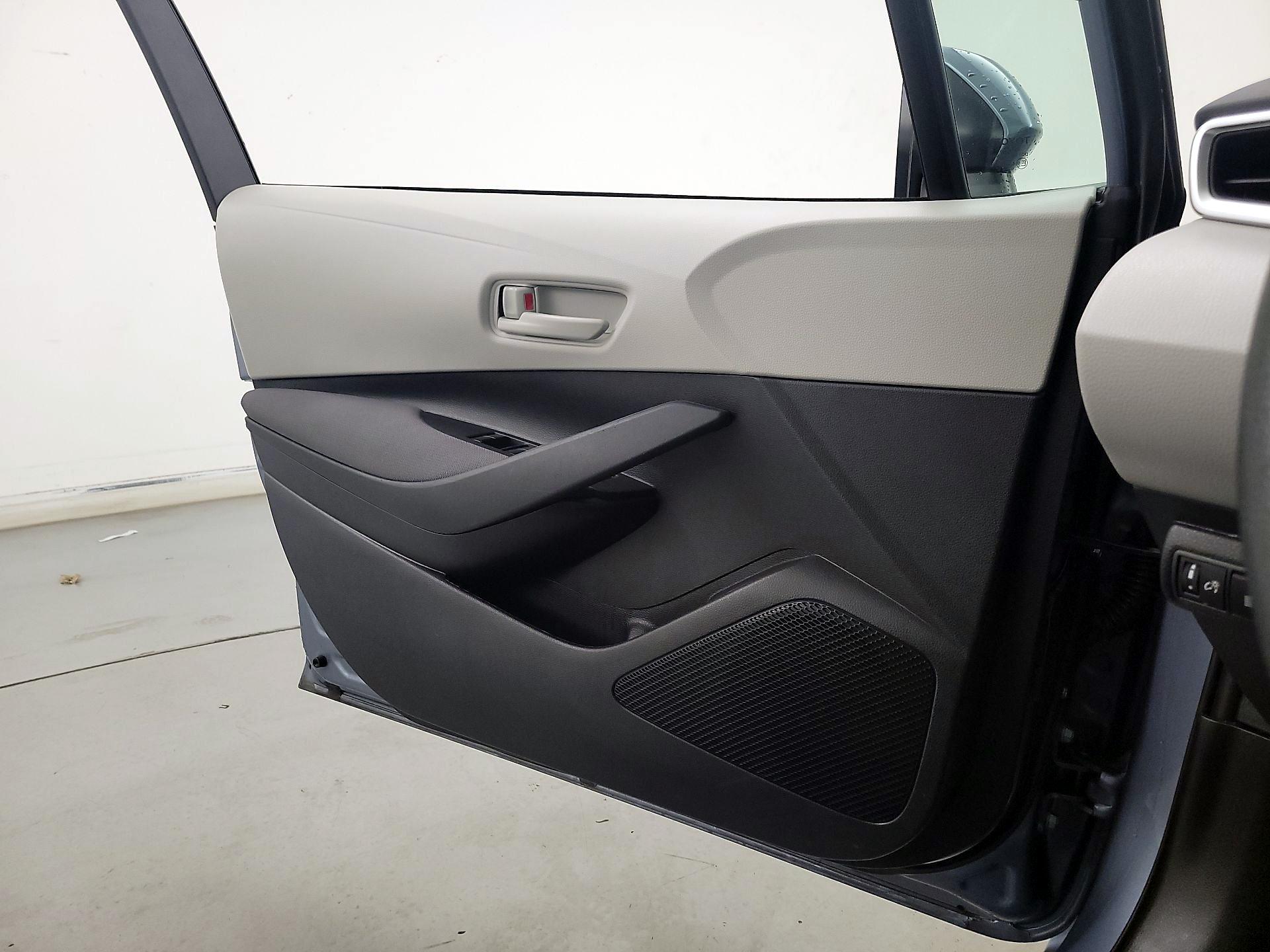 Thumbnail: 2023 Toyota Corolla - 12