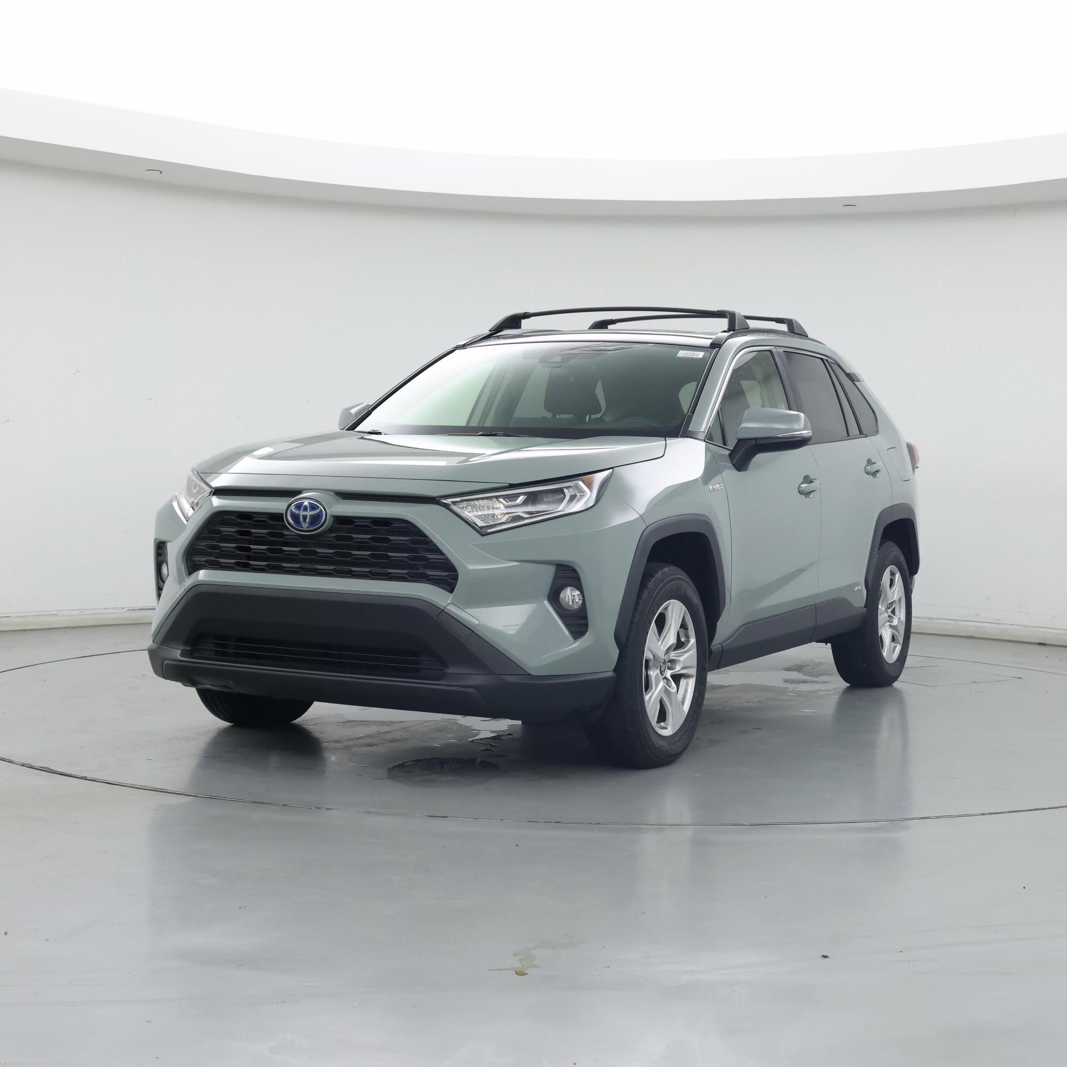 Thumbnail: 2021 Toyota RAV4 - 4