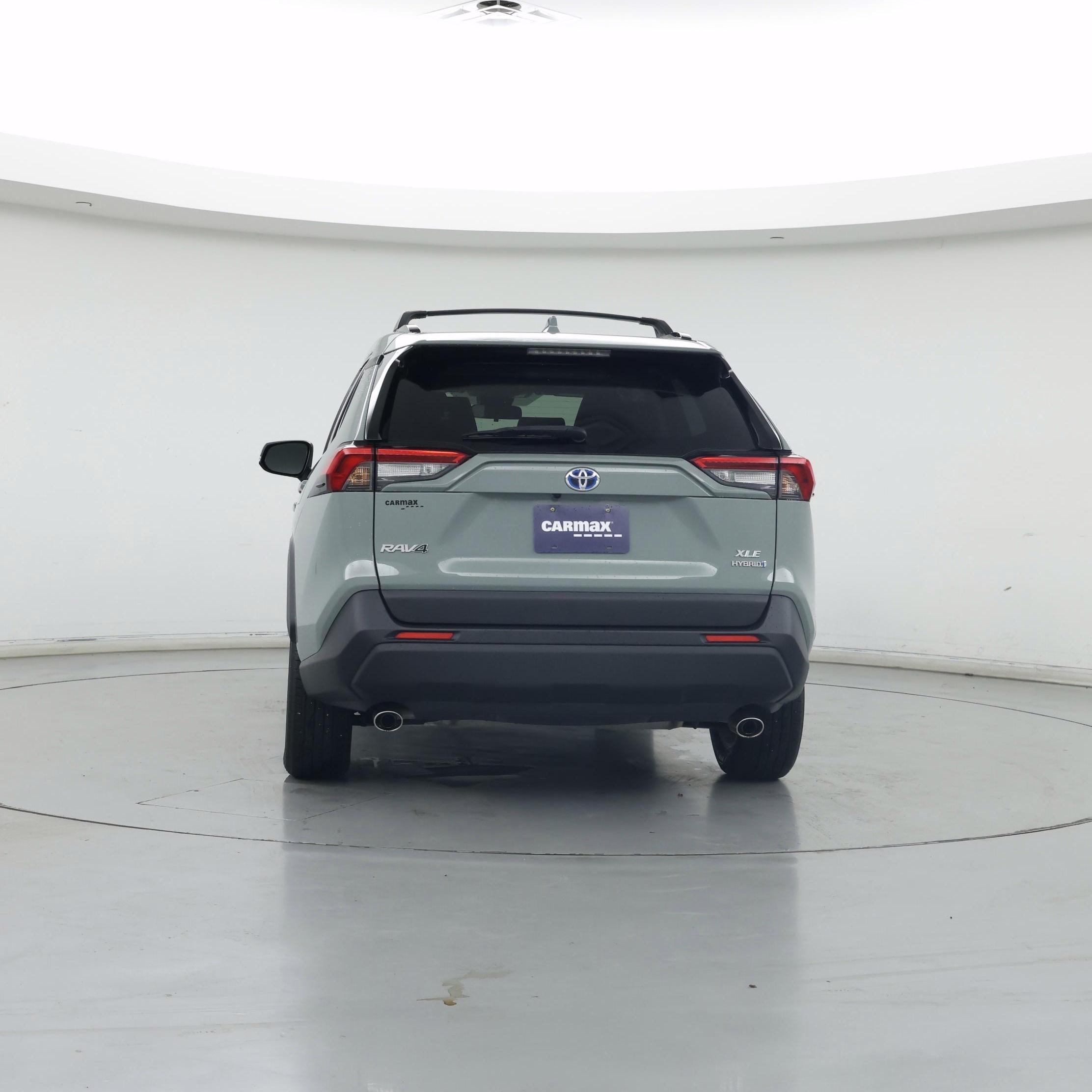 Thumbnail: 2021 Toyota RAV4 - 6