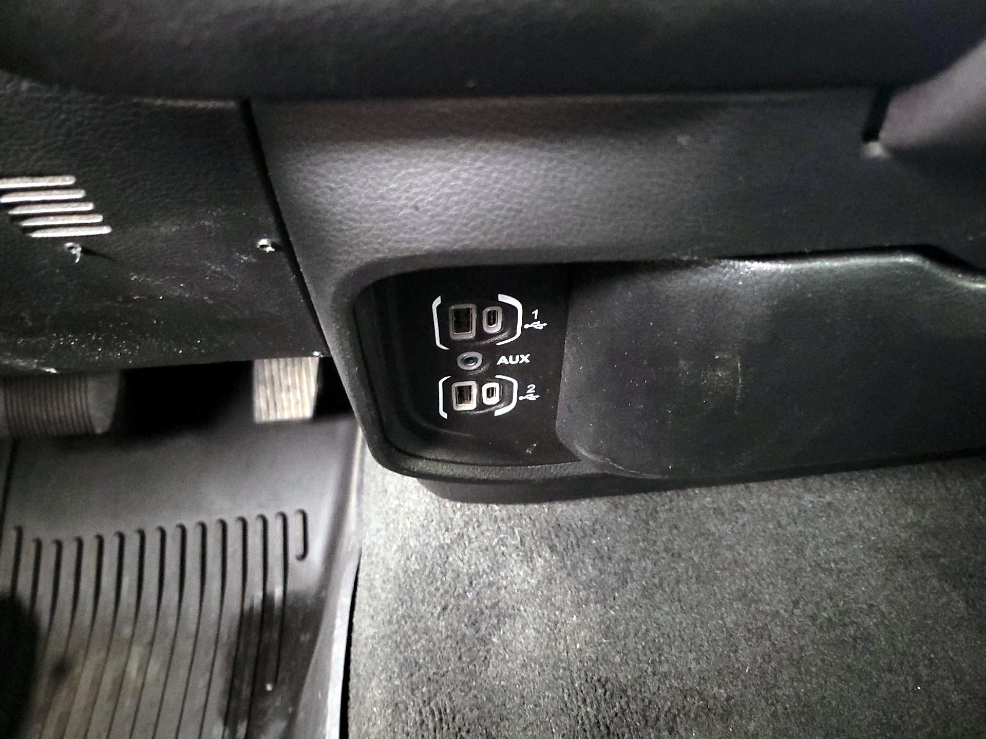 Thumbnail: 2023 RAM 1500 - 19