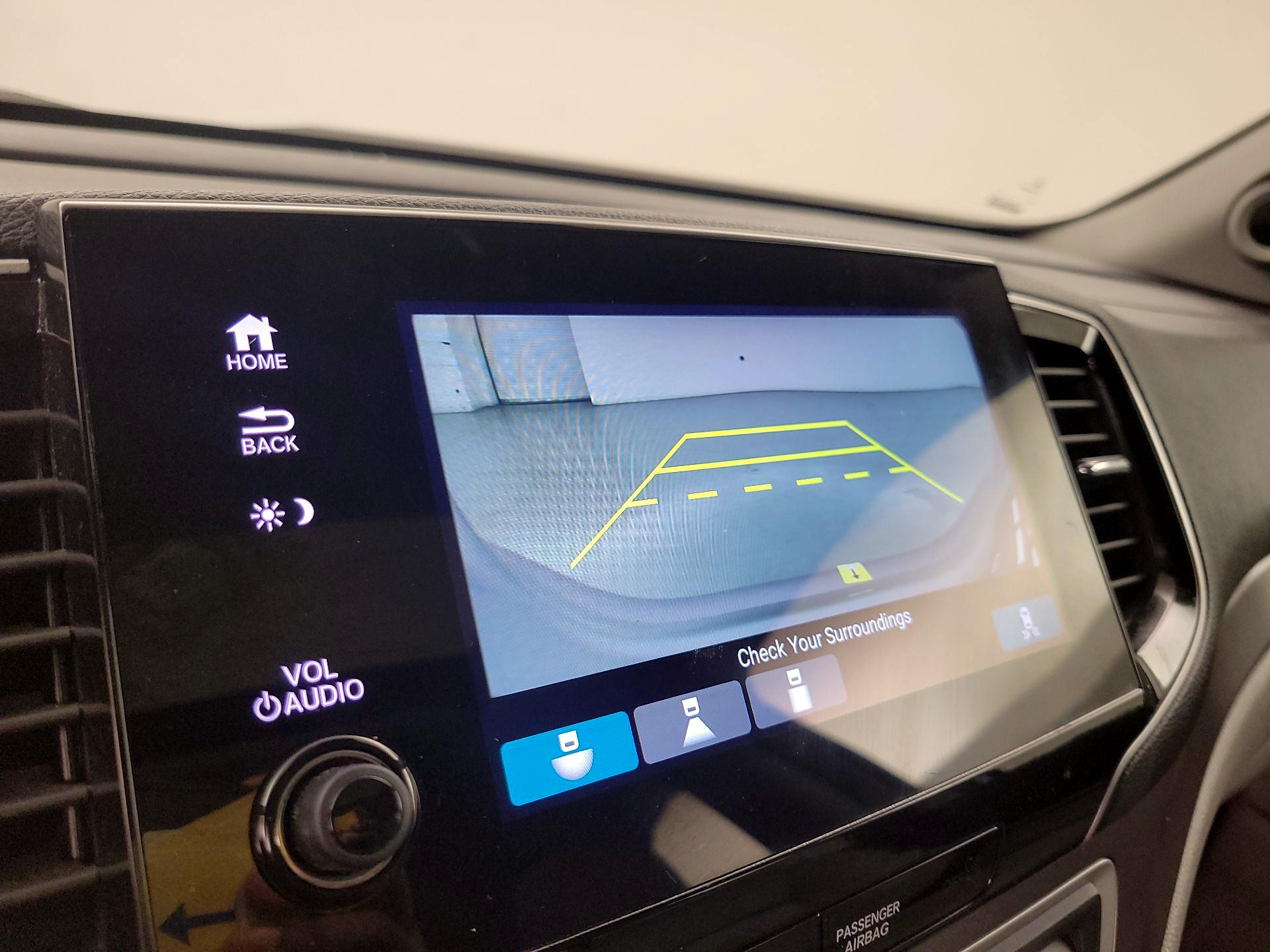 Thumbnail: 2021 Honda Pilot - 14