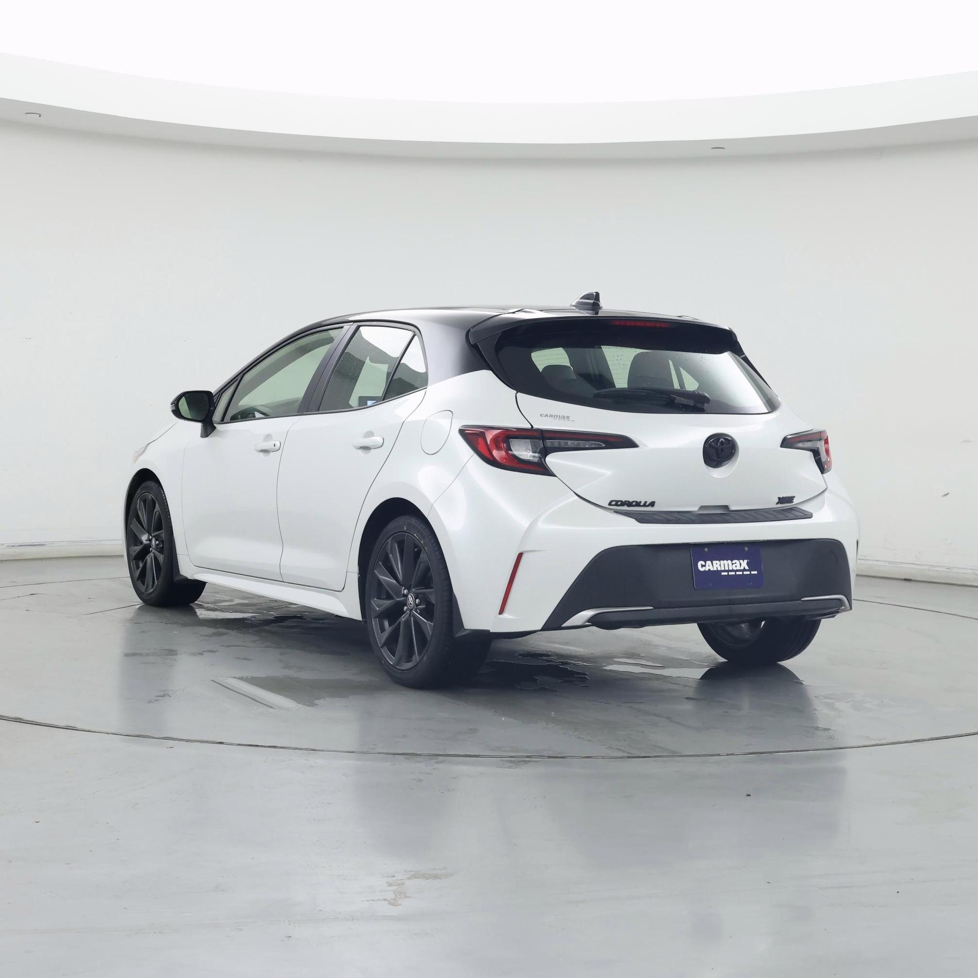 Thumbnail: 2023 Toyota Corolla - 2