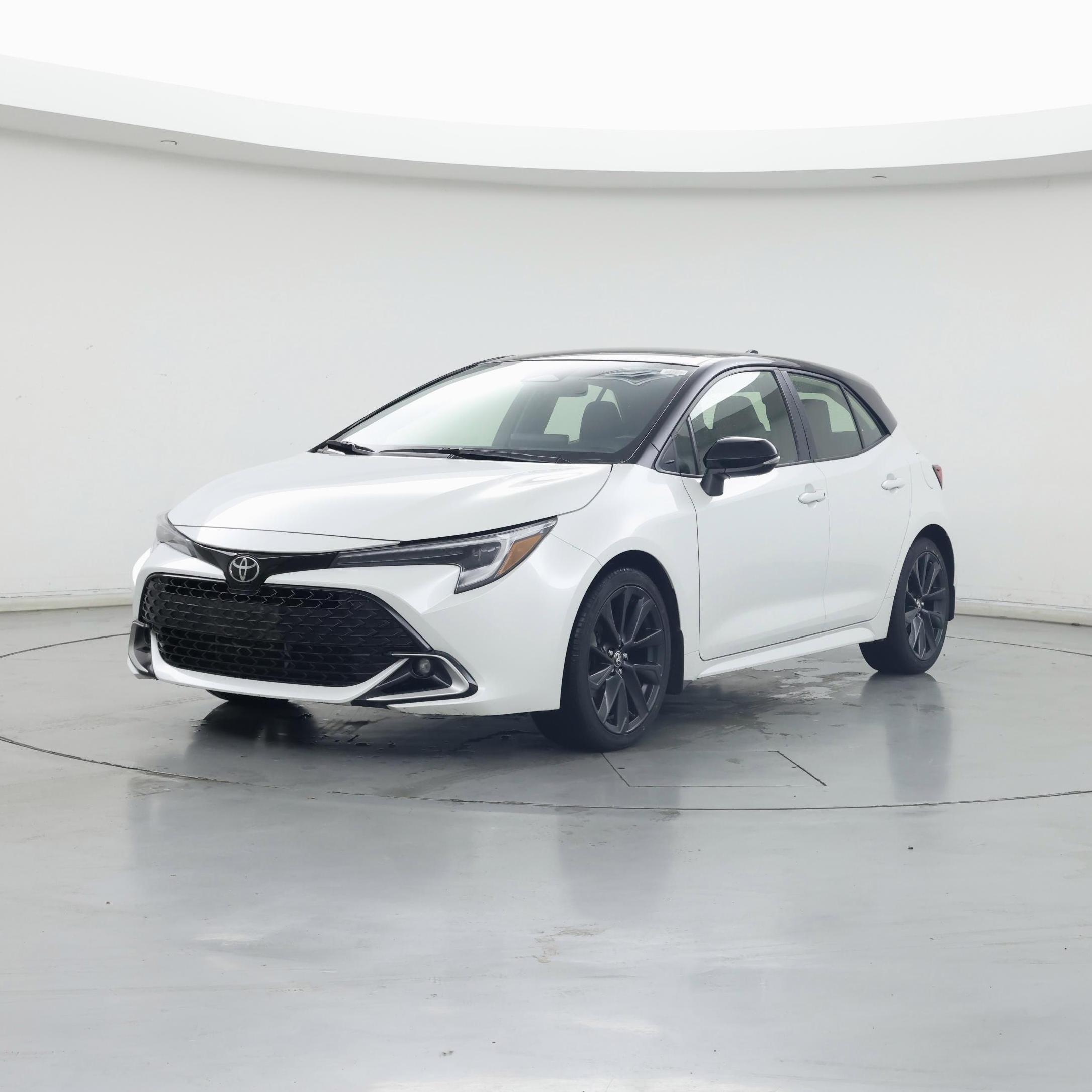 Thumbnail: 2023 Toyota Corolla - 4