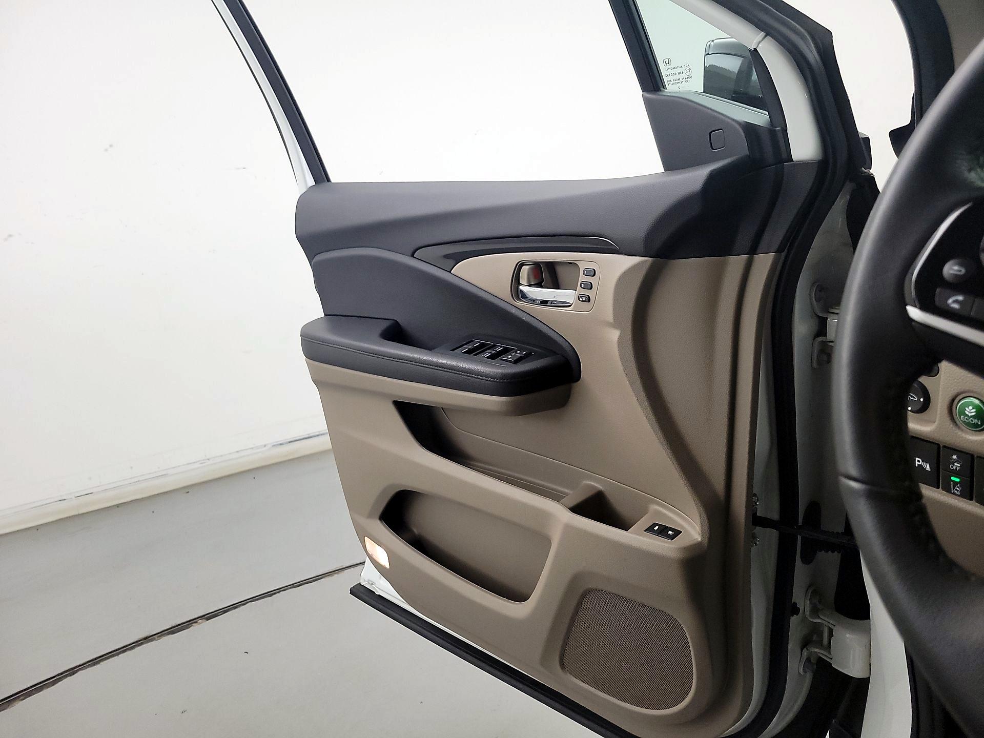 Thumbnail: 2022 Honda Pilot - 12