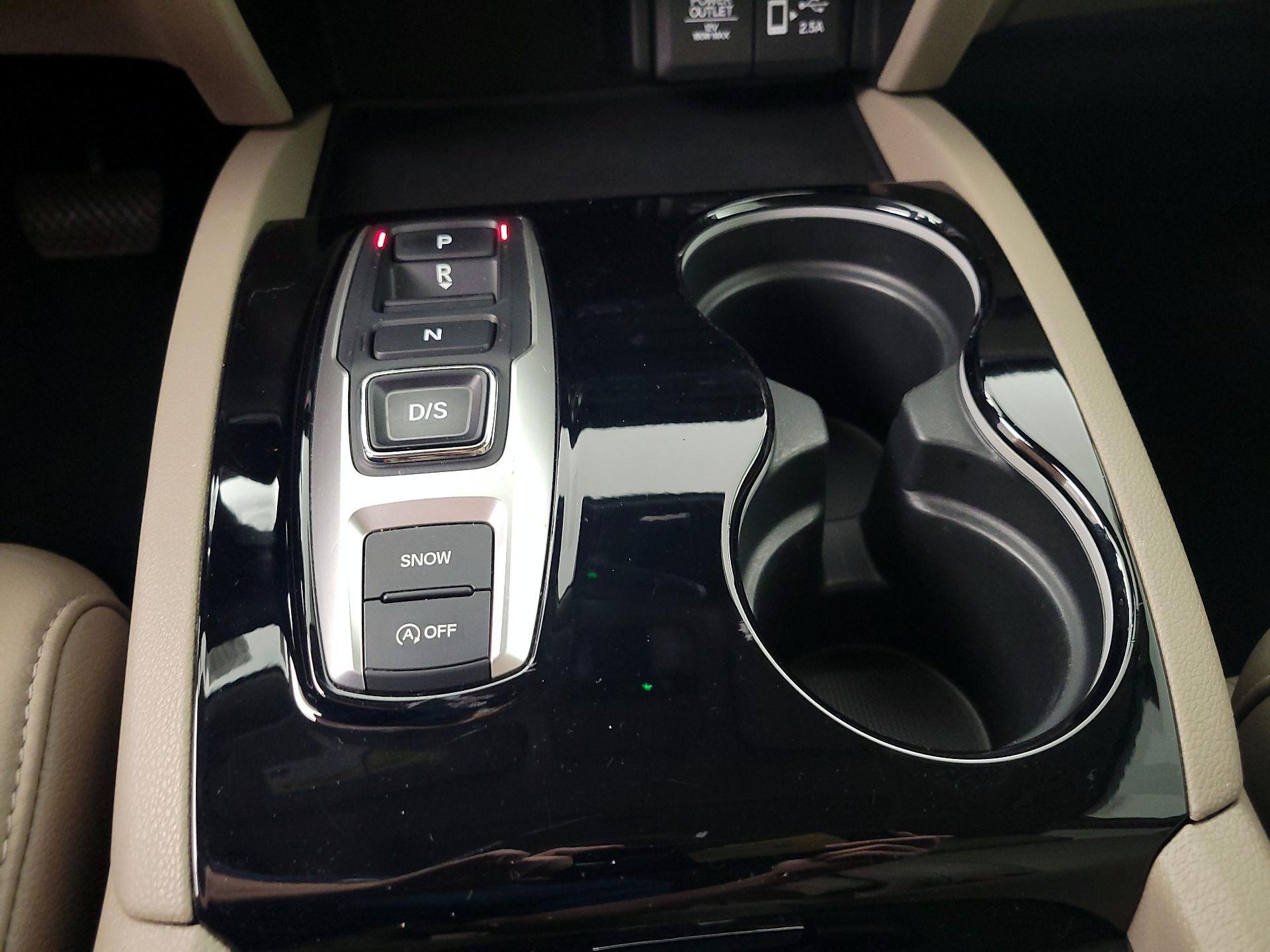 Thumbnail: 2022 Honda Pilot - 18