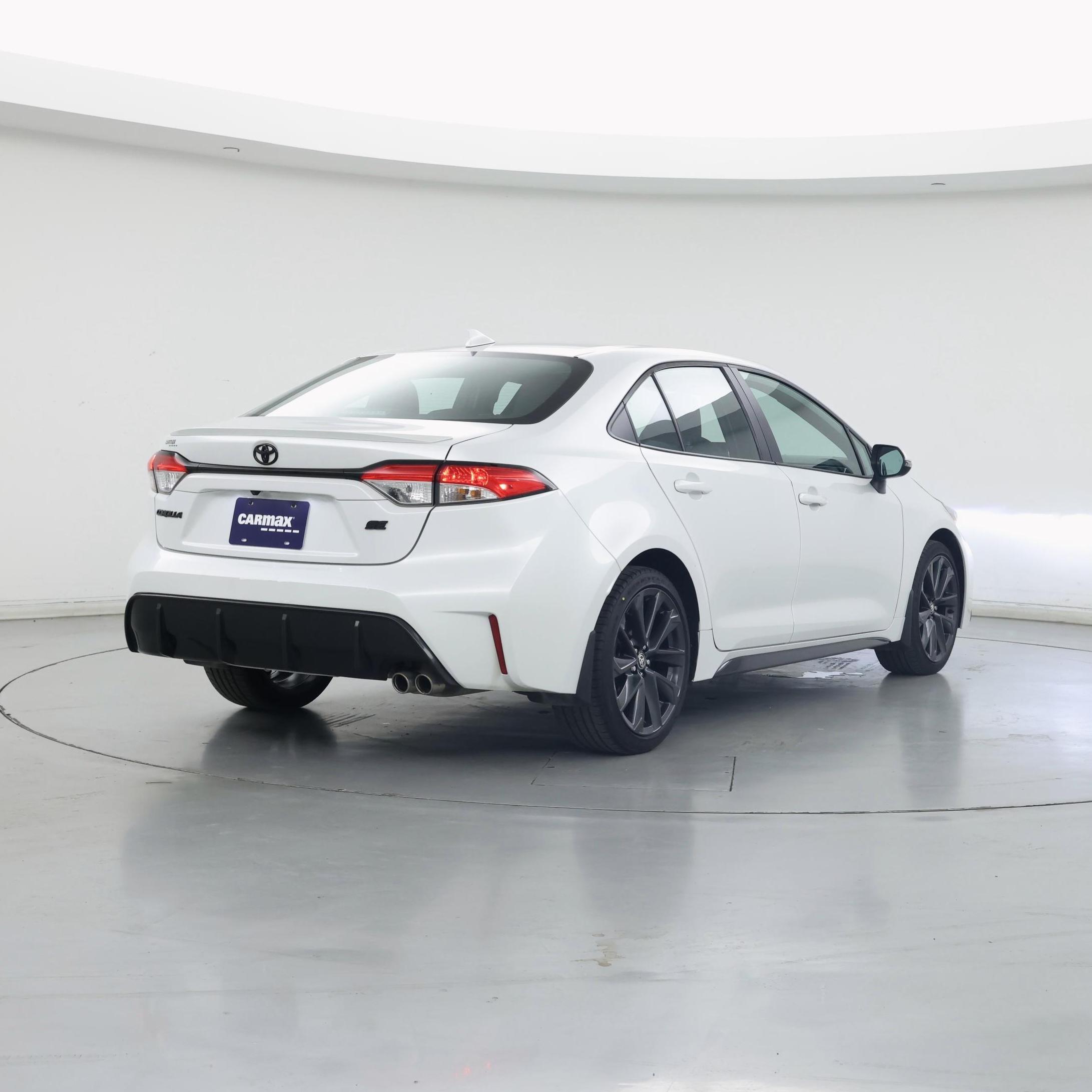 Thumbnail: 2023 Toyota Corolla - 8