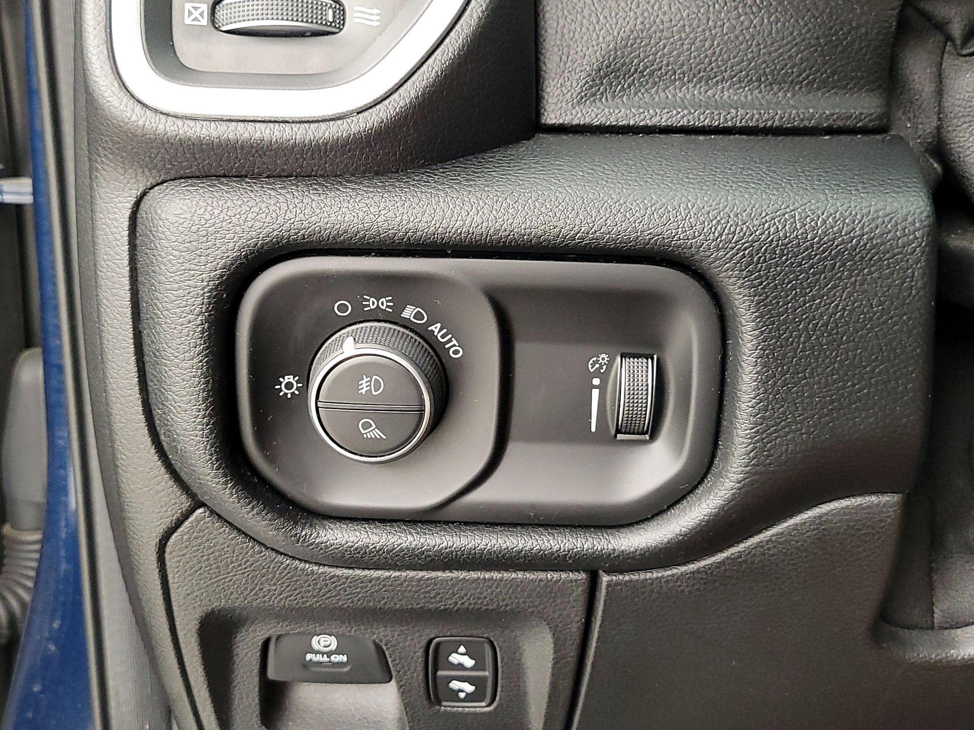 Thumbnail: 2020 RAM 1500 - 13