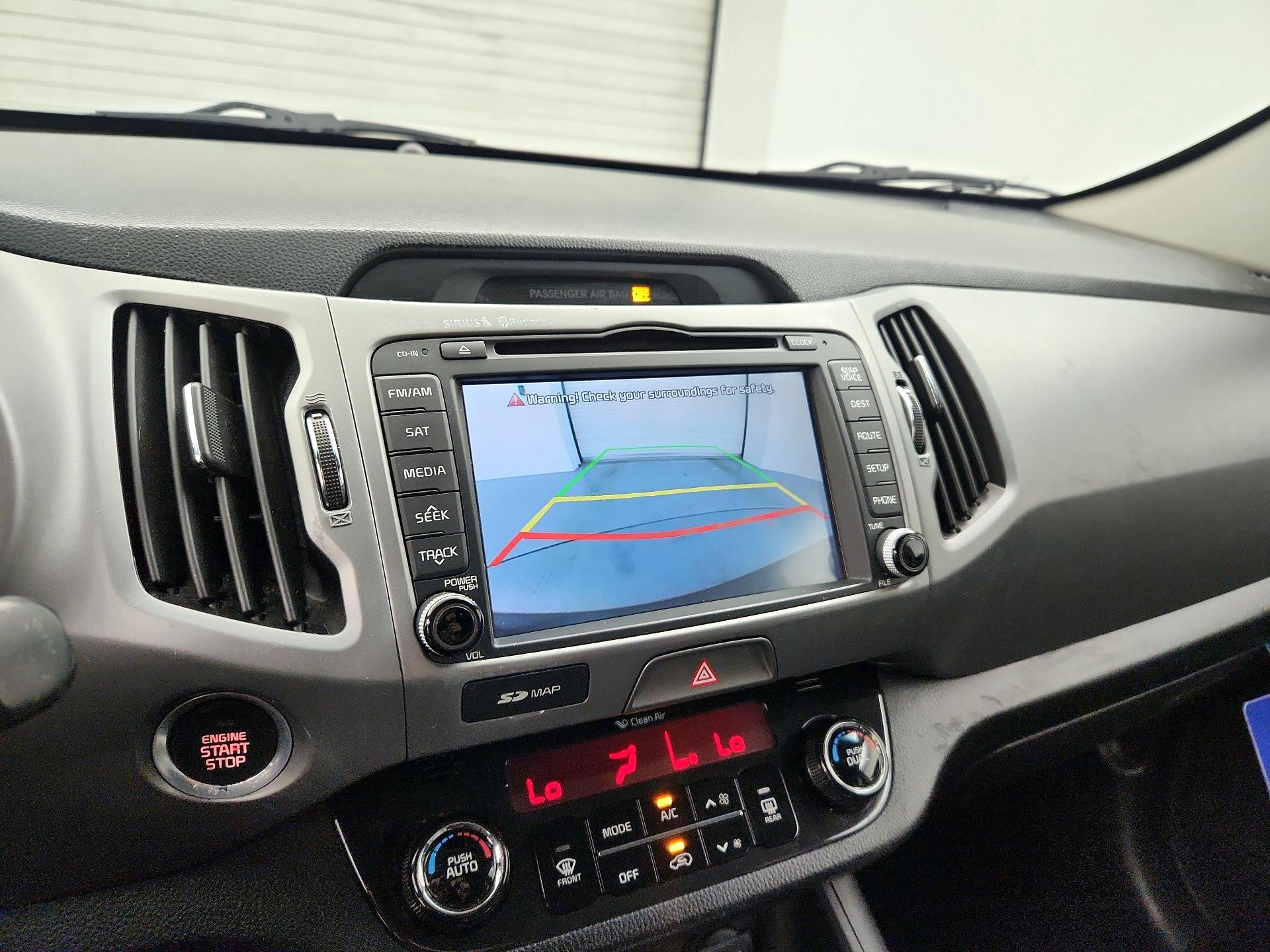 Thumbnail: 2016 Kia Sportage - 15