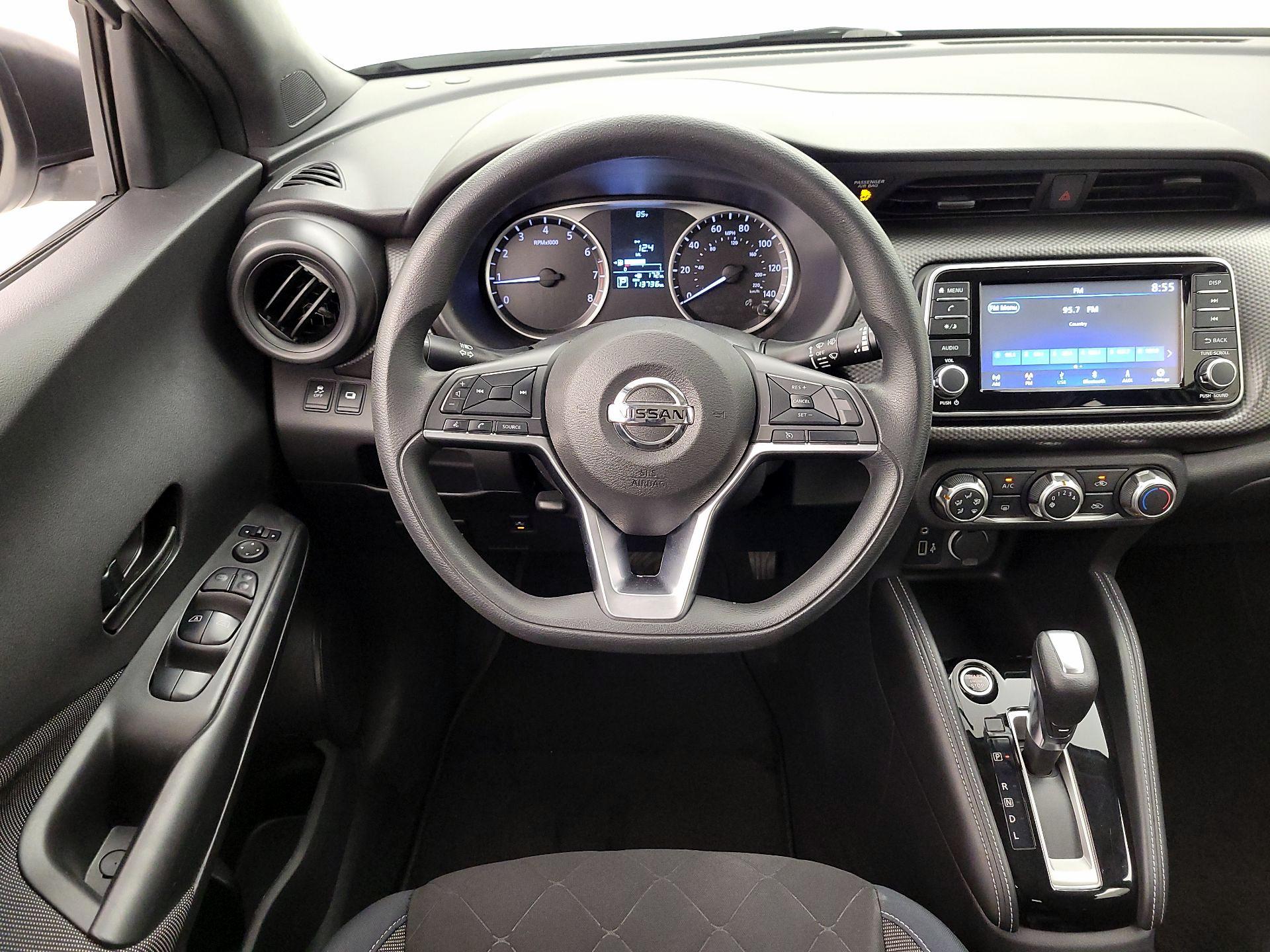 Thumbnail: 2018 Nissan Kicks - 10