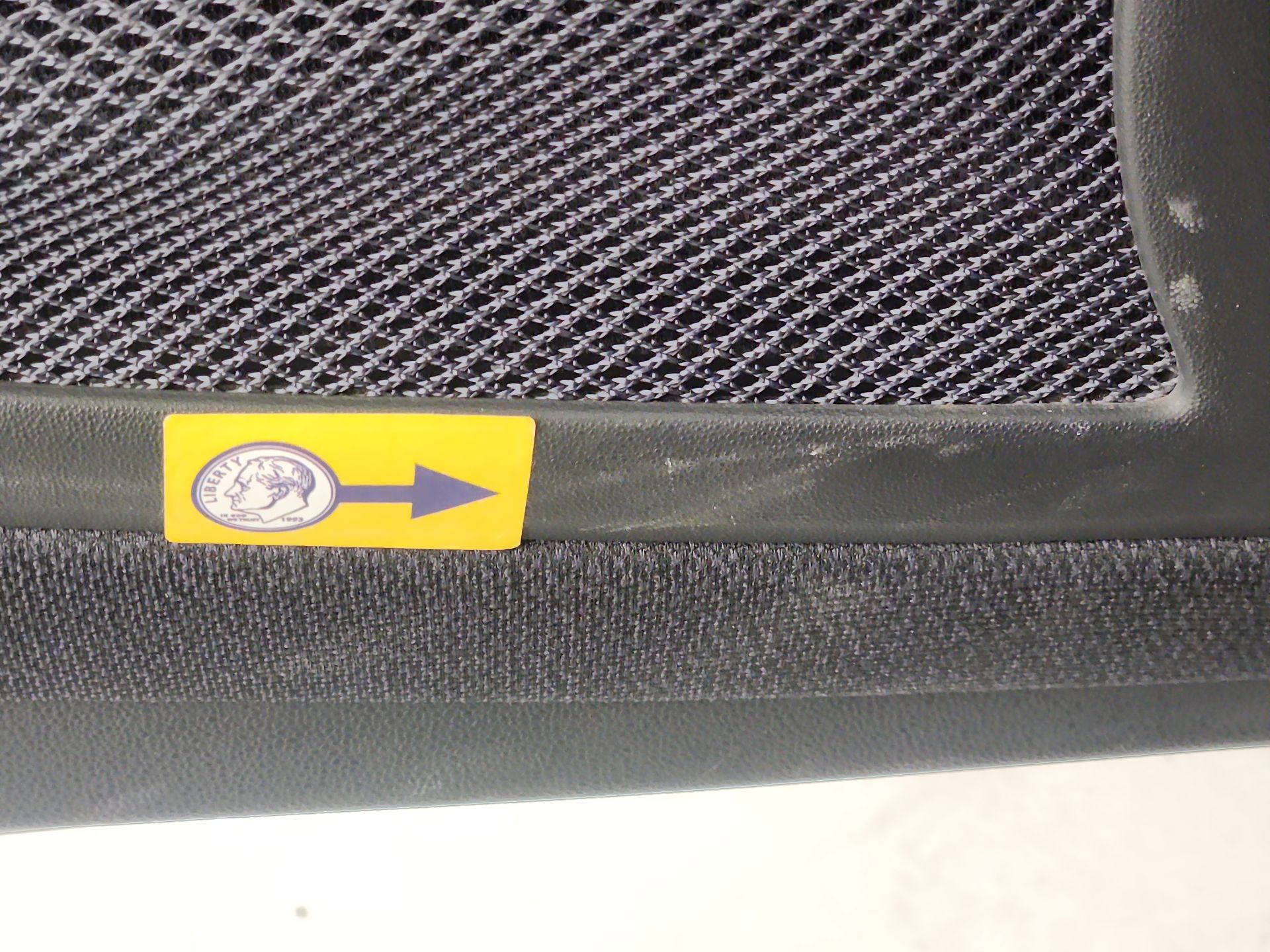 Thumbnail: 2015 smart fortwo - 20