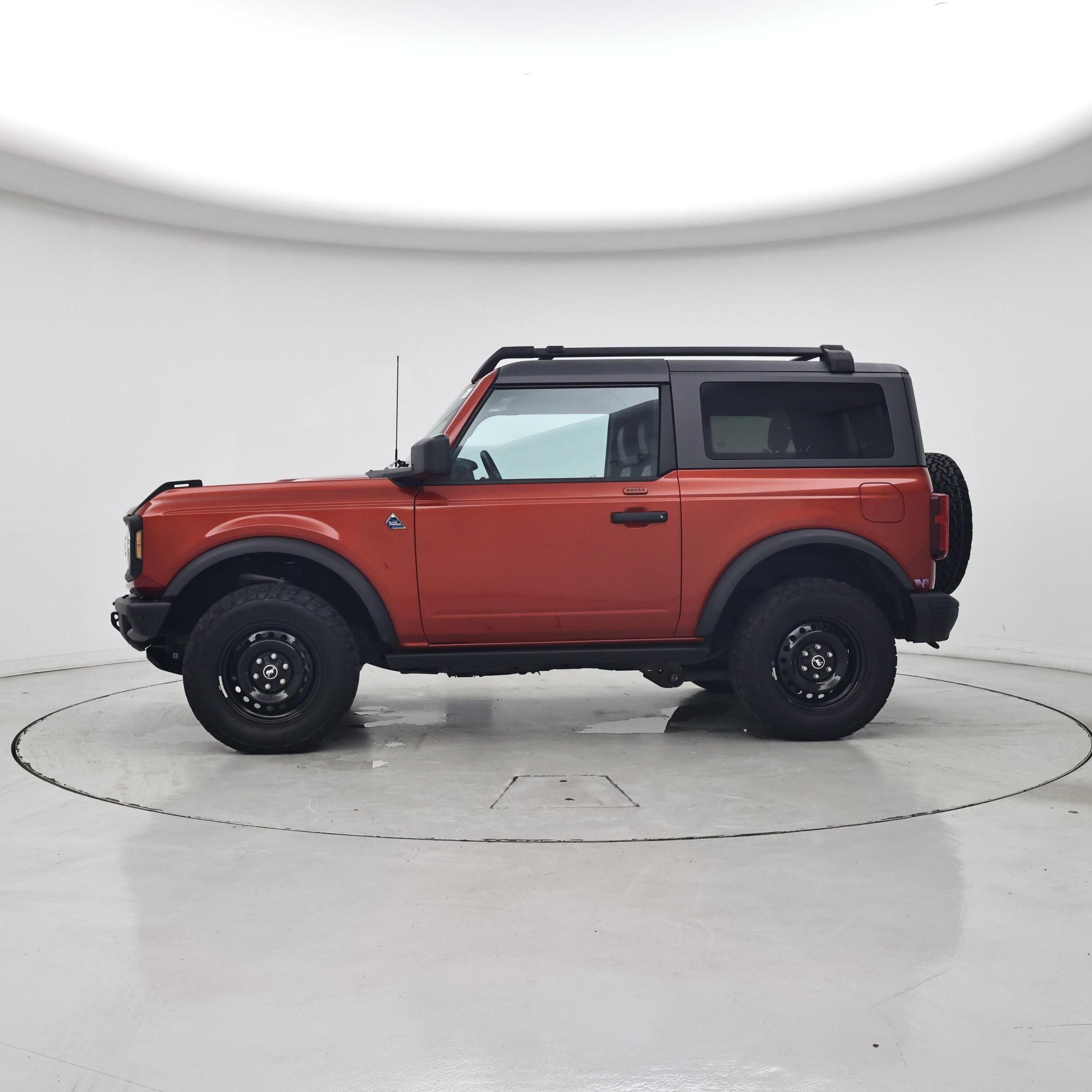 Thumbnail: 2023 Ford Bronco - 3