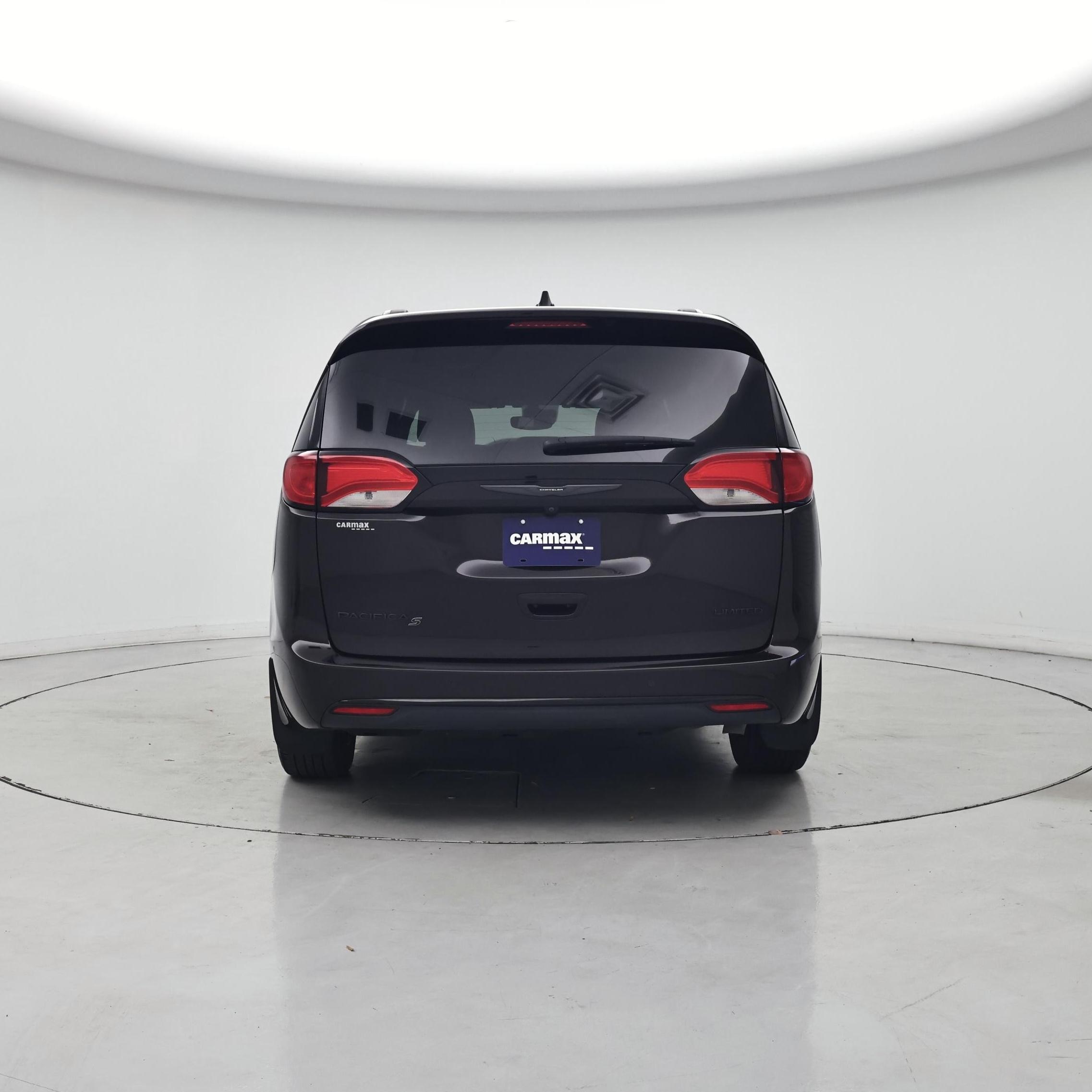 Thumbnail: 2019 Chrysler Pacifica - 6