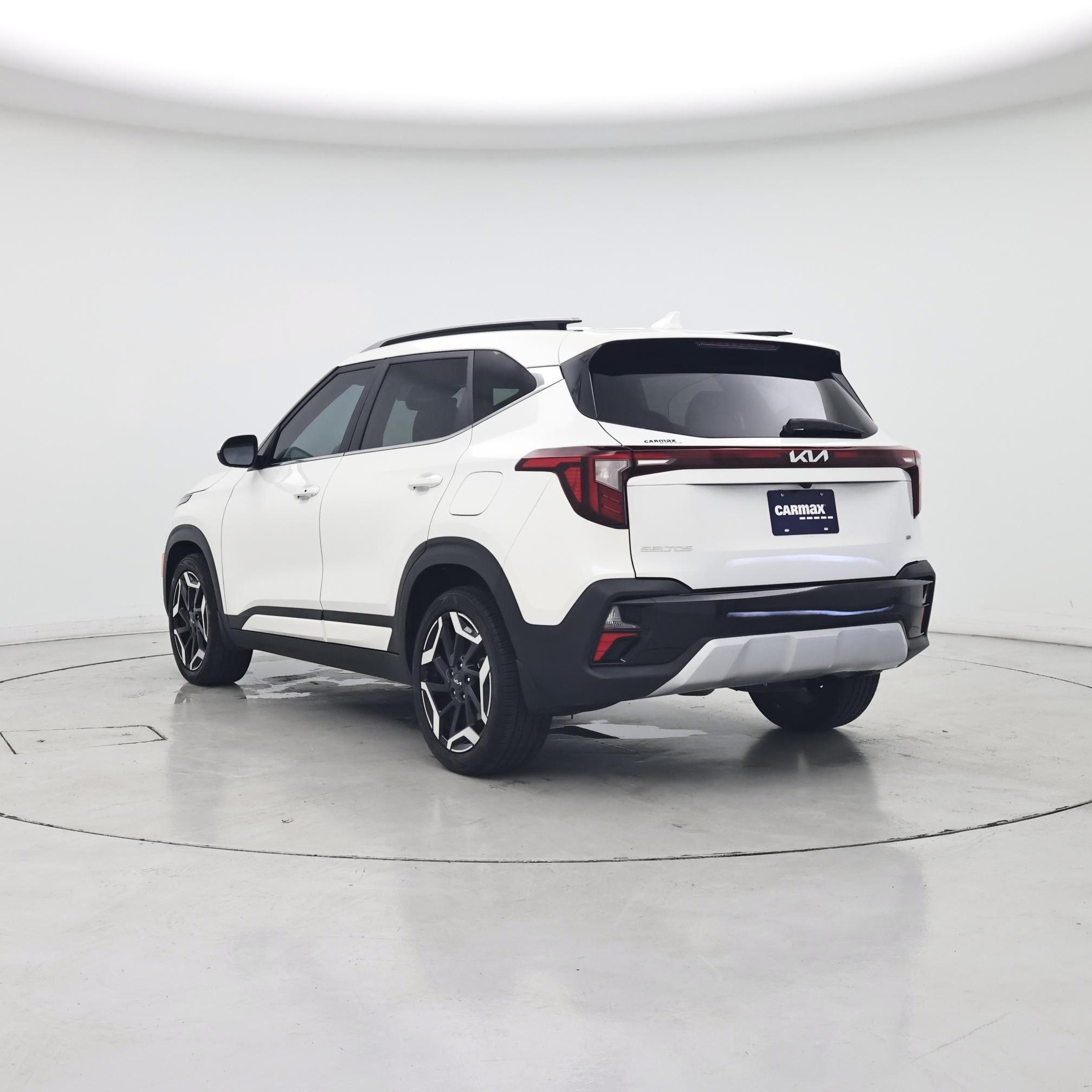 Thumbnail: 2024 Kia Seltos - 2