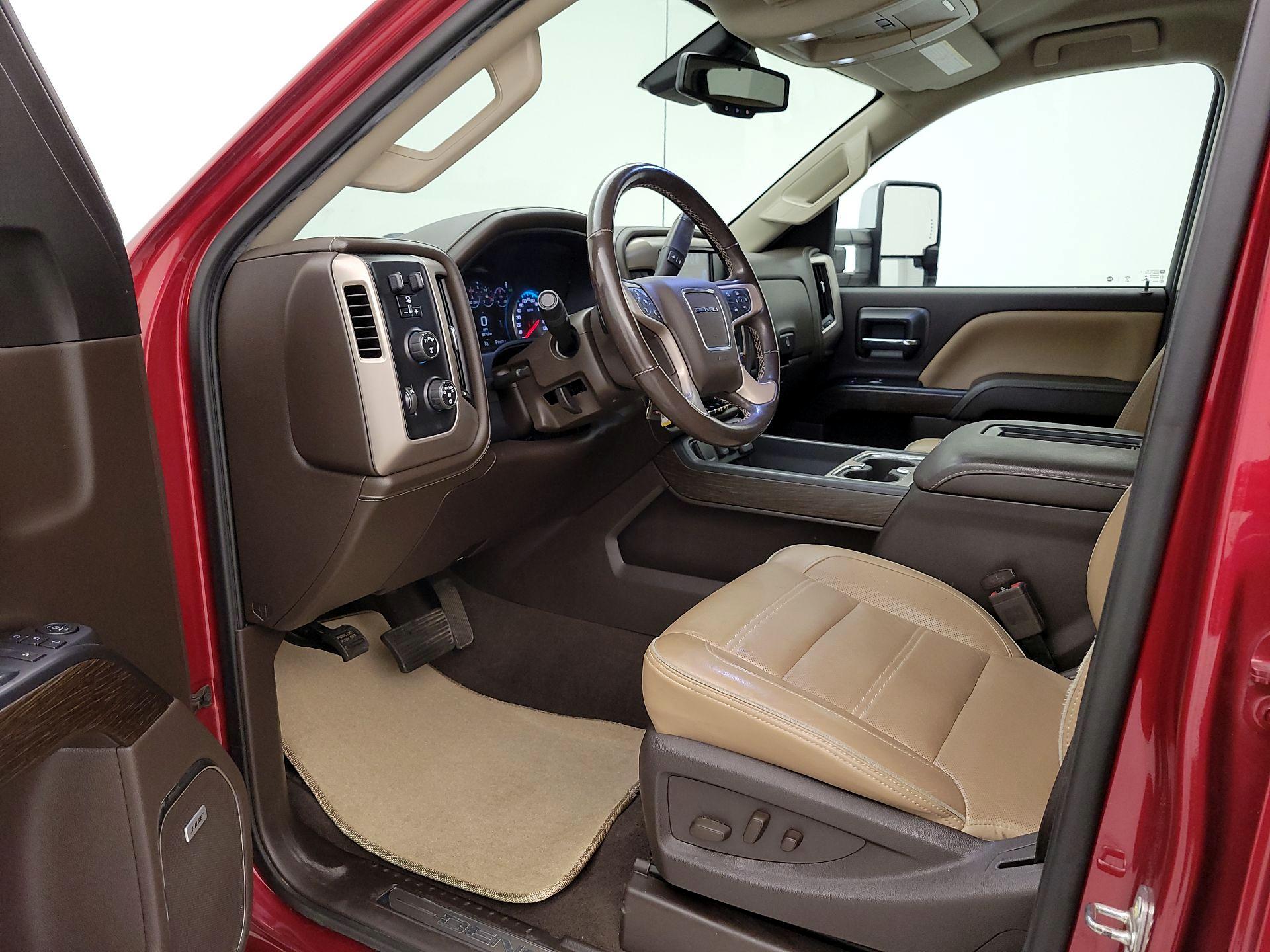 Thumbnail: 2019 GMC Sierra 2500 - 11