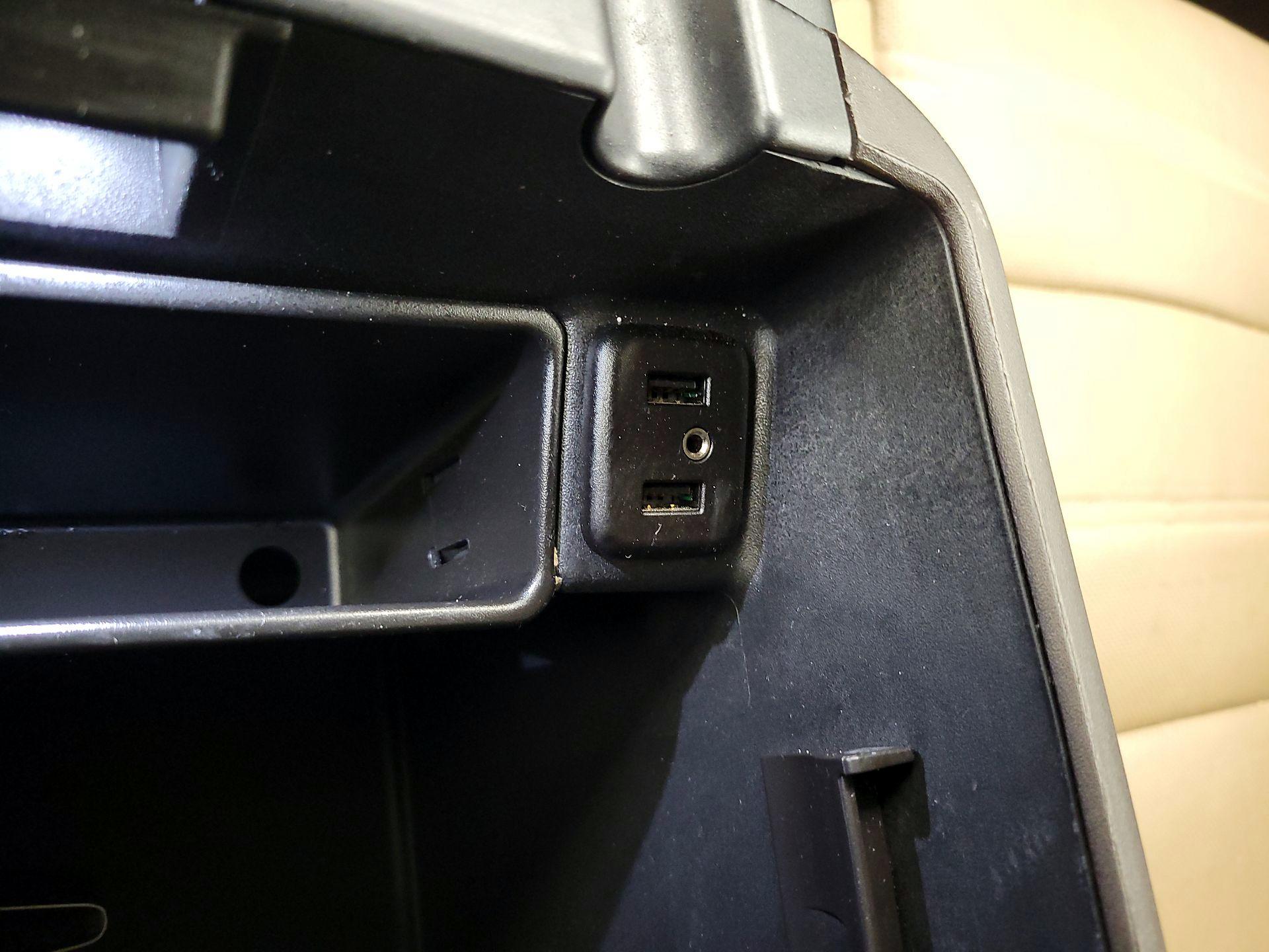 Thumbnail: 2019 GMC Sierra 2500 - 19