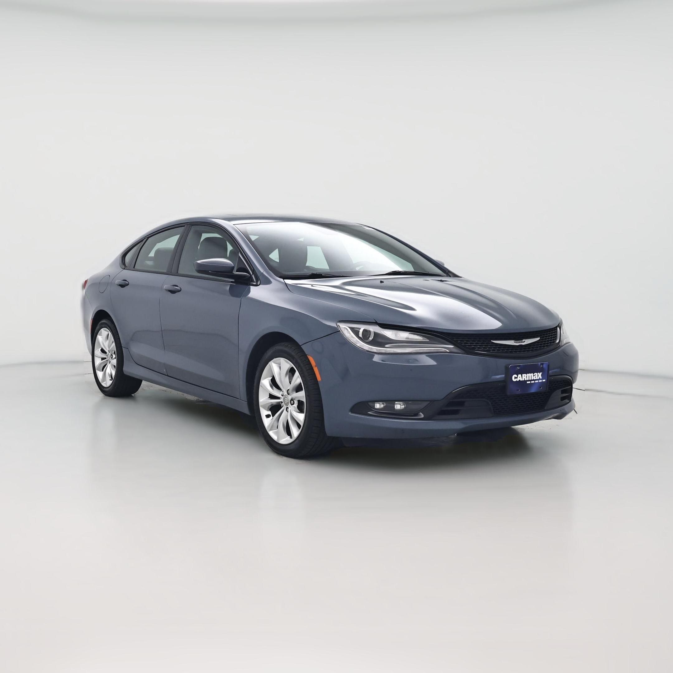 Thumbnail: 2015 Chrysler 200 - 1