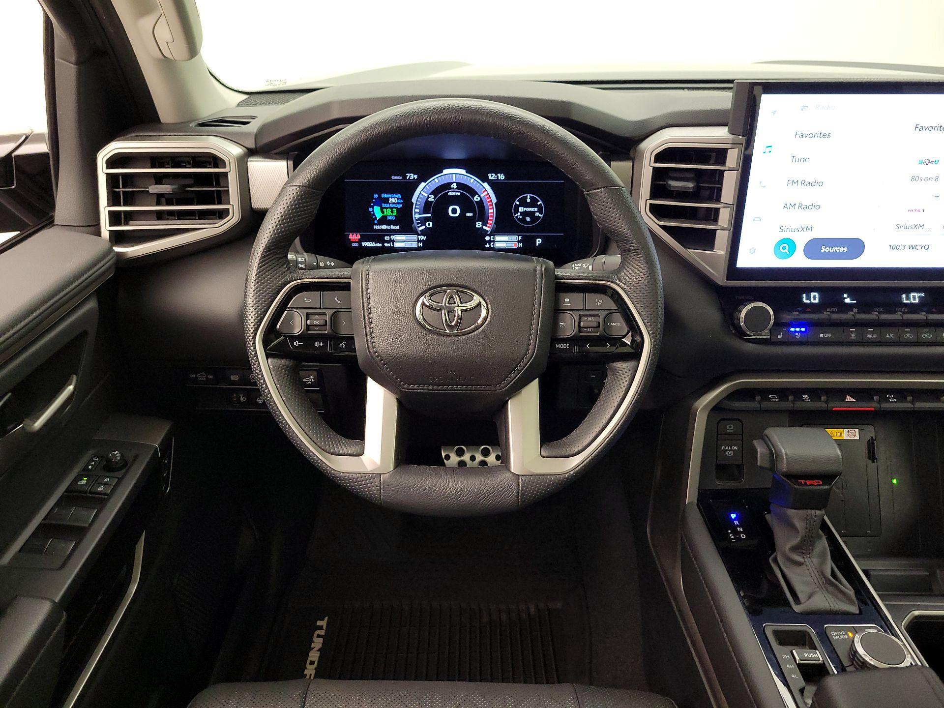 Thumbnail: 2024 Toyota Tundra - 10