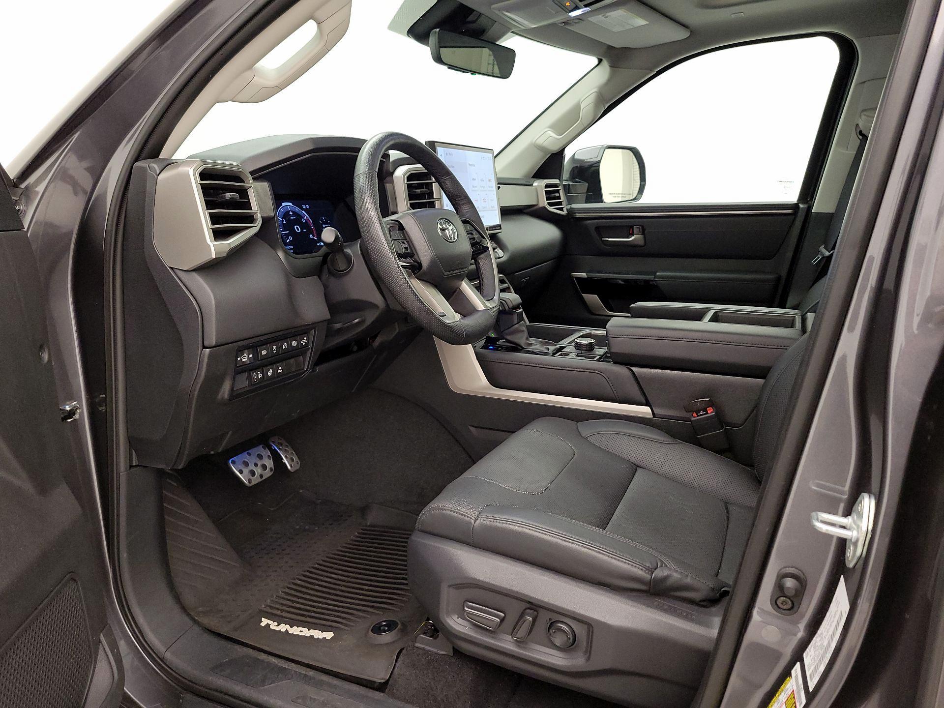 Thumbnail: 2024 Toyota Tundra - 11