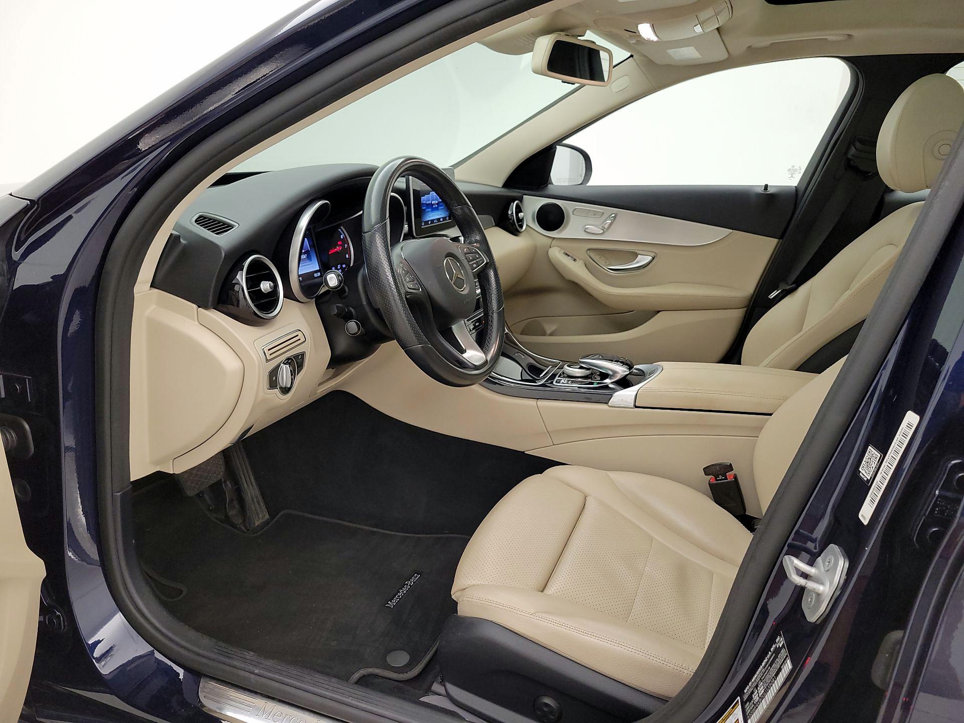 Thumbnail: 2016 Mercedes-Benz C-Class - 11