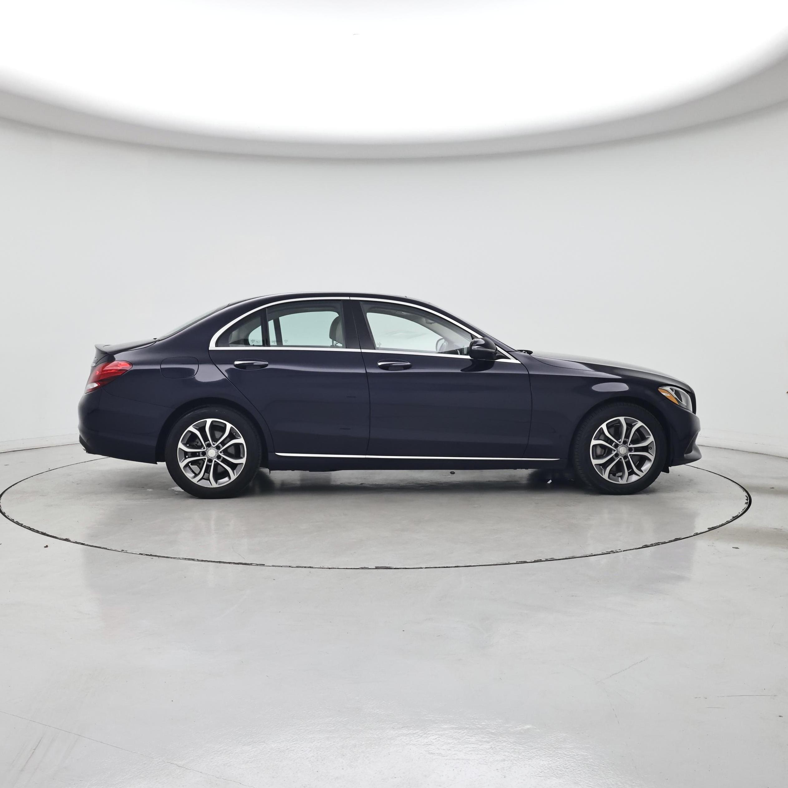 Thumbnail: 2016 Mercedes-Benz C-Class - 7