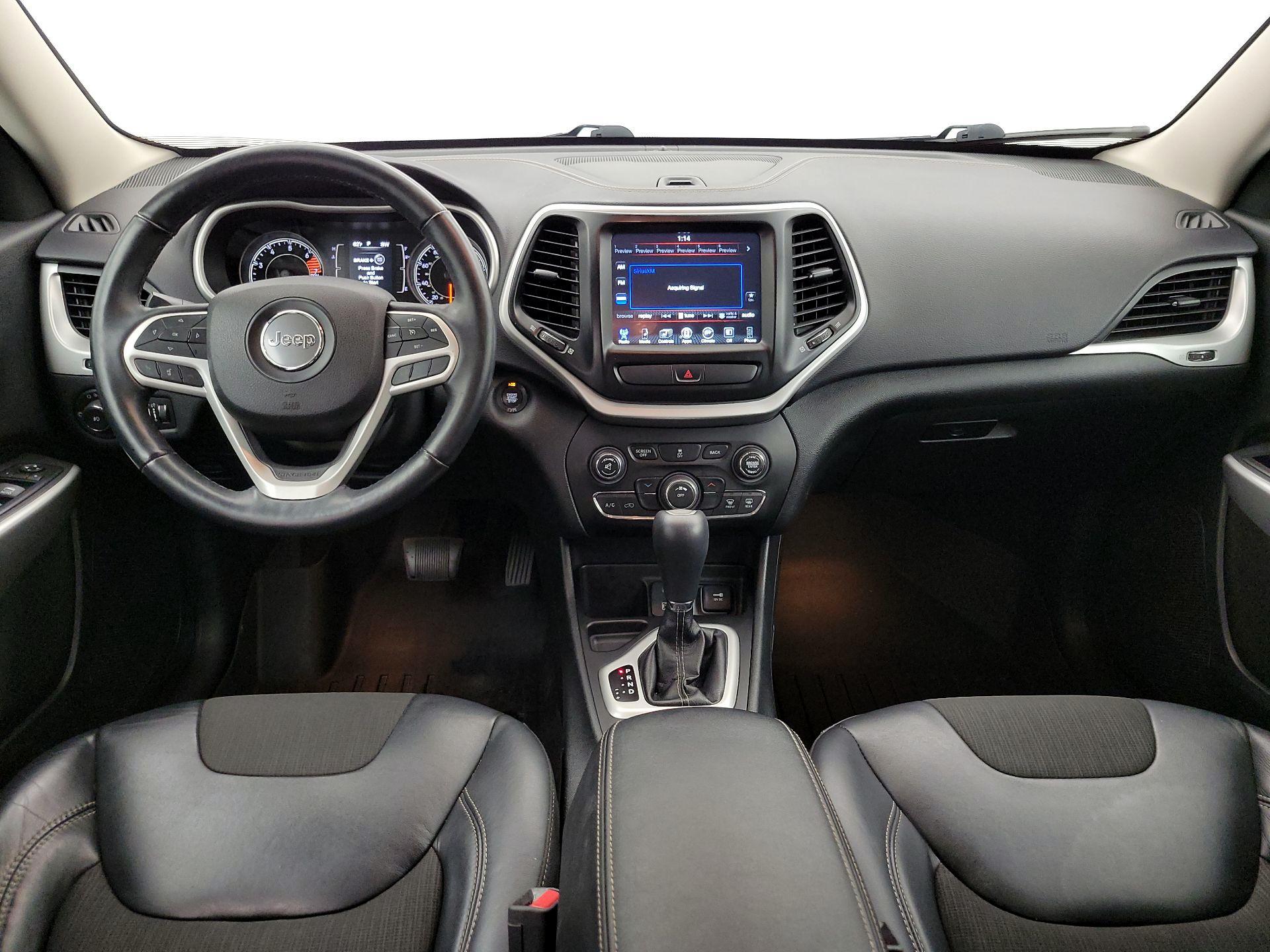 Thumbnail: 2018 Jeep Cherokee - 9