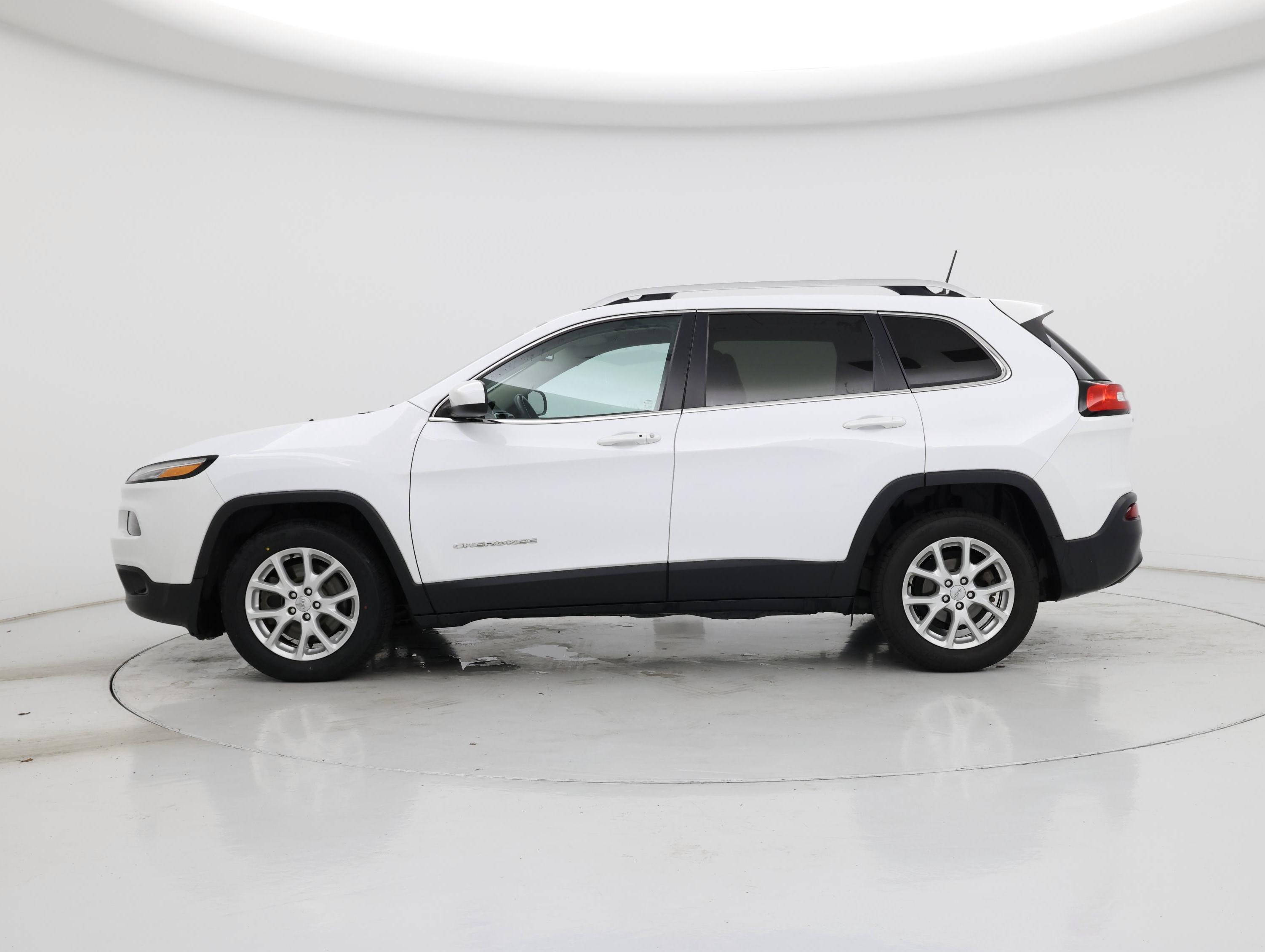 Thumbnail: 2018 Jeep Cherokee - 3