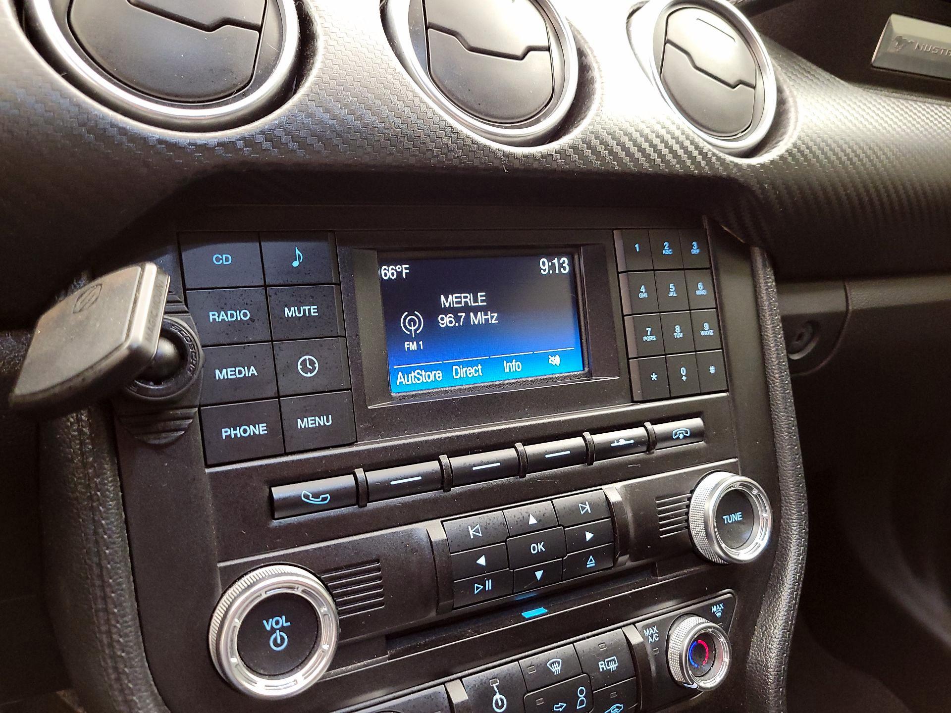 Thumbnail: 2018 Ford Mustang - 15