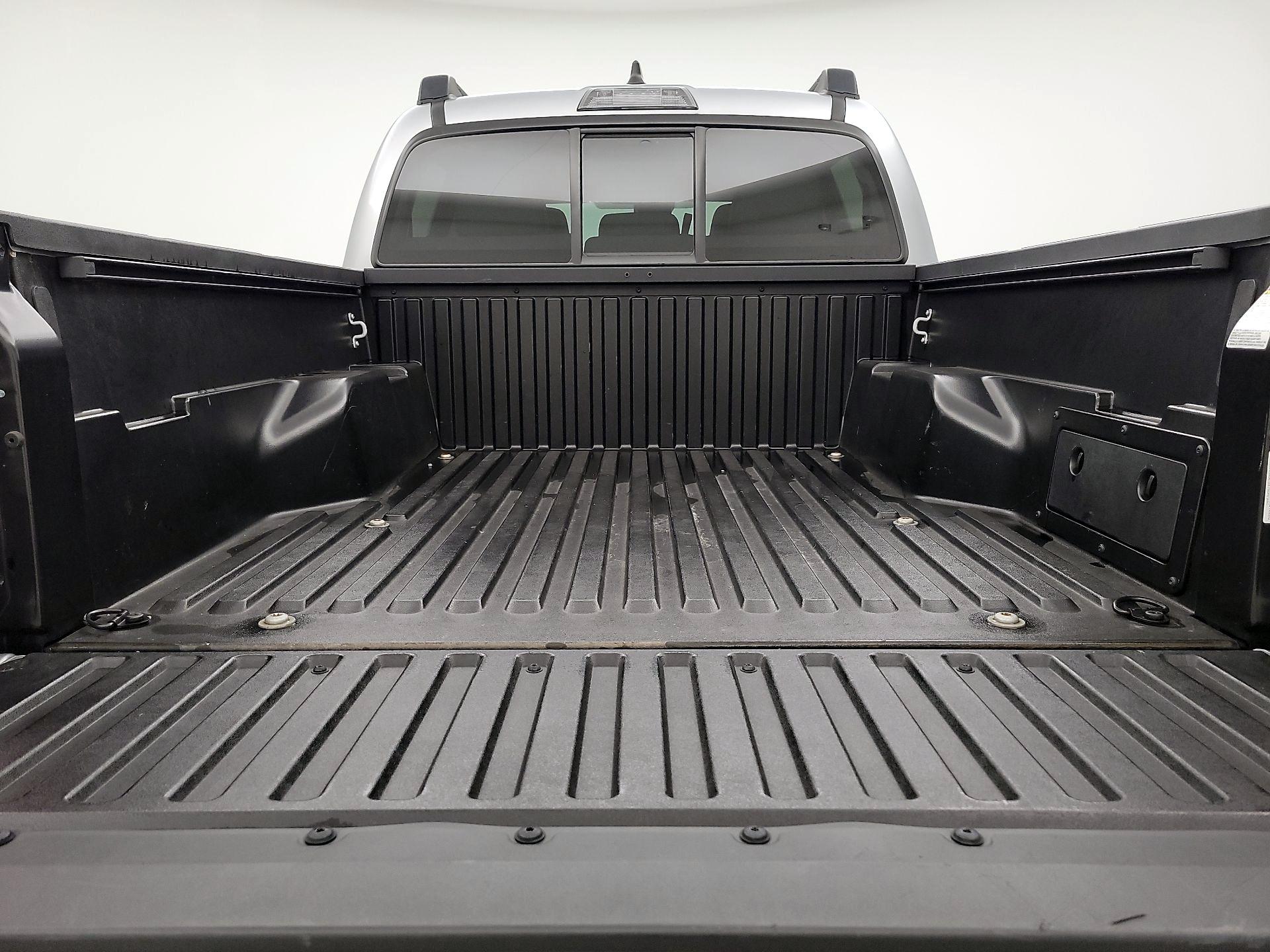 Thumbnail: 2023 Toyota Tacoma - 20
