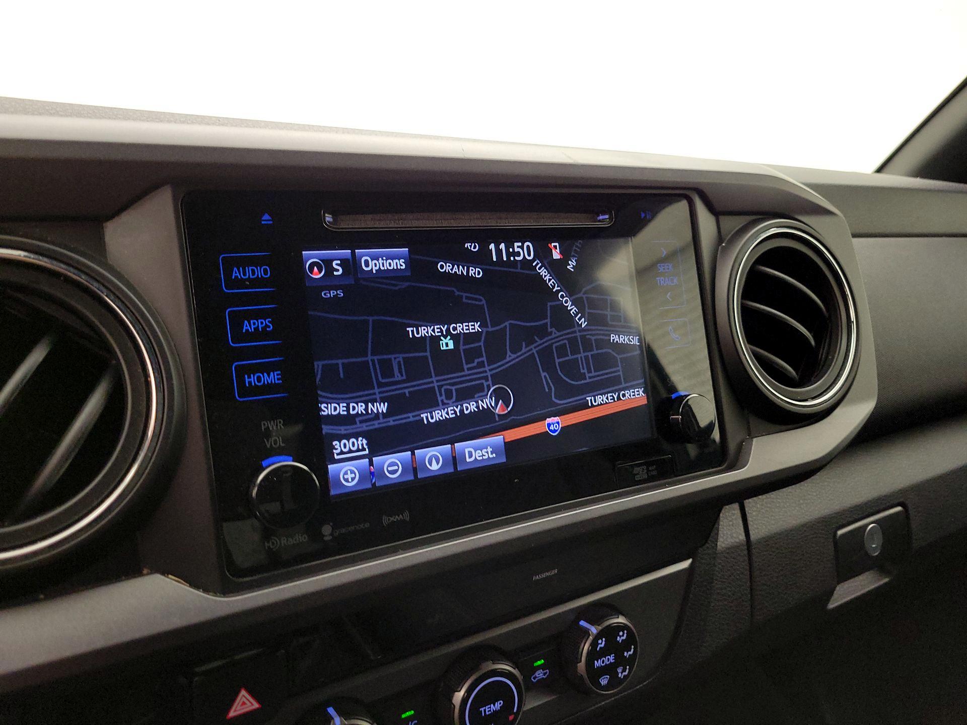 Thumbnail: 2016 Toyota Tacoma - 14