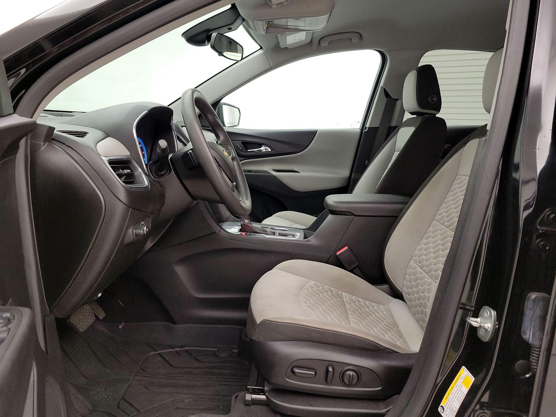Thumbnail: 2020 Chevrolet Equinox - 11