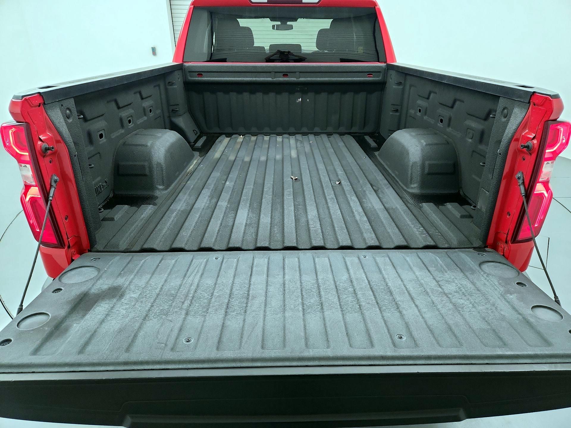 Thumbnail: 2019 Chevrolet Silverado 1500 - 20