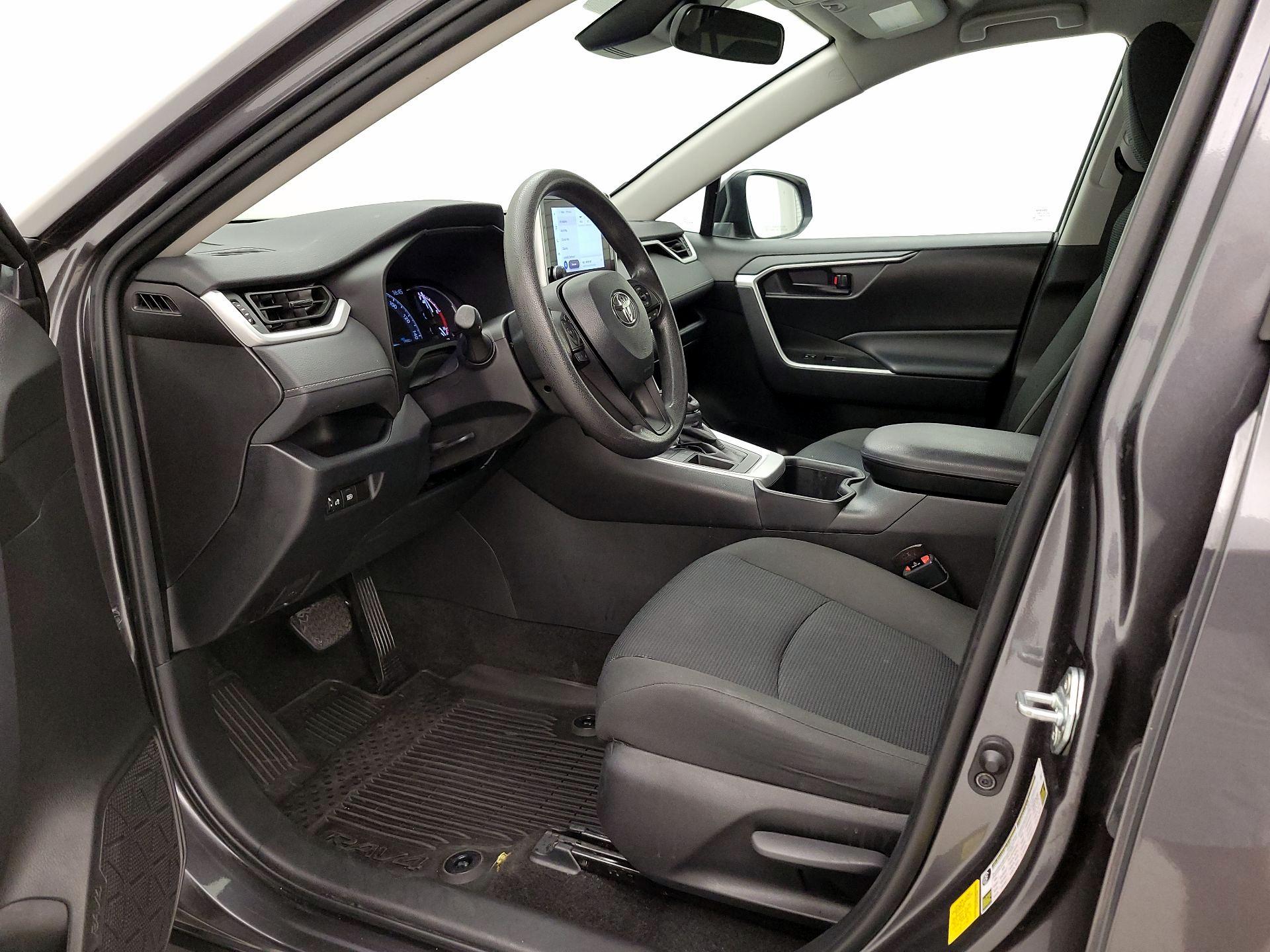 Thumbnail: 2024 Toyota RAV4 - 11