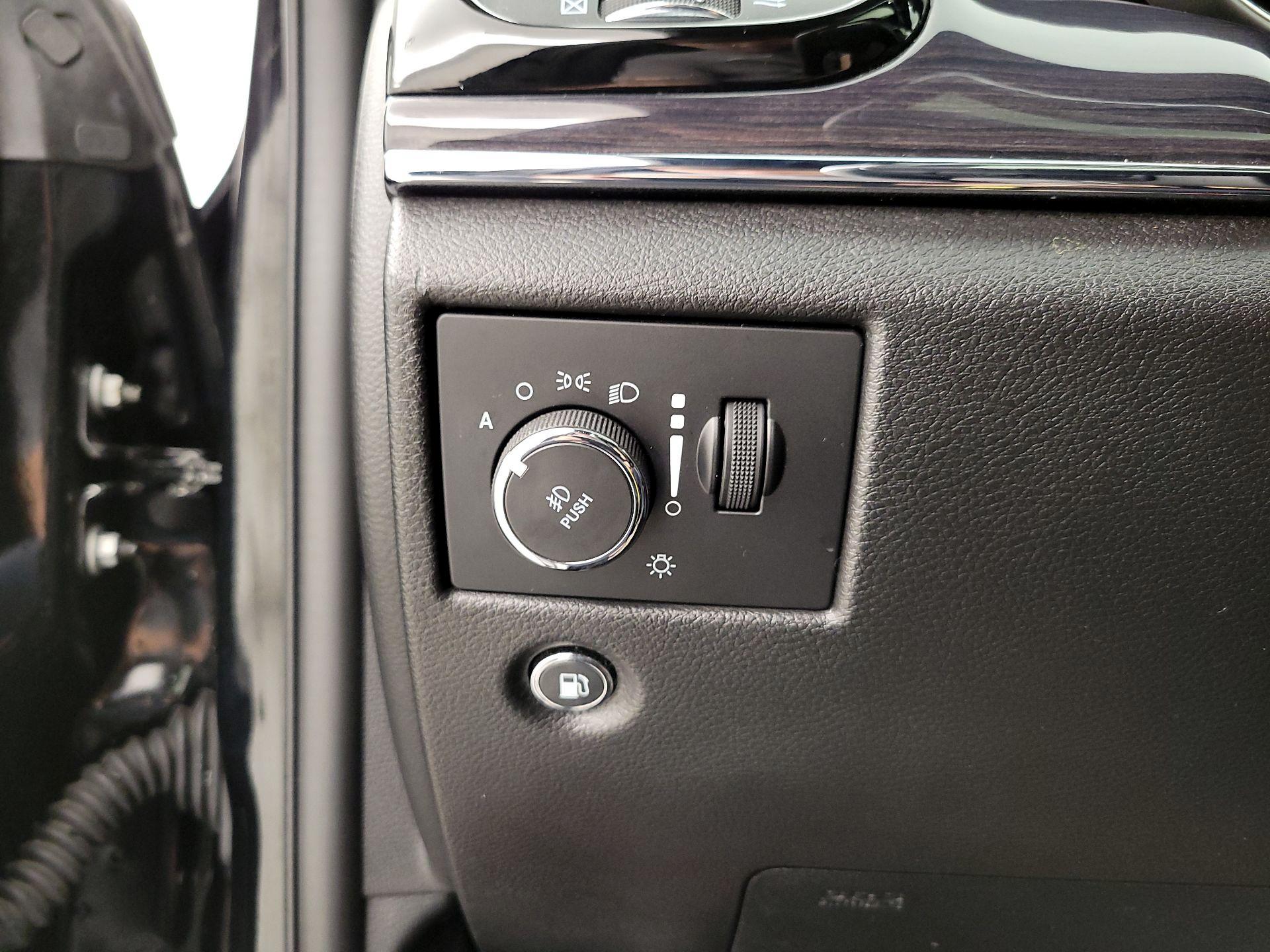 Thumbnail: 2020 Jeep Grand Cherokee - 13