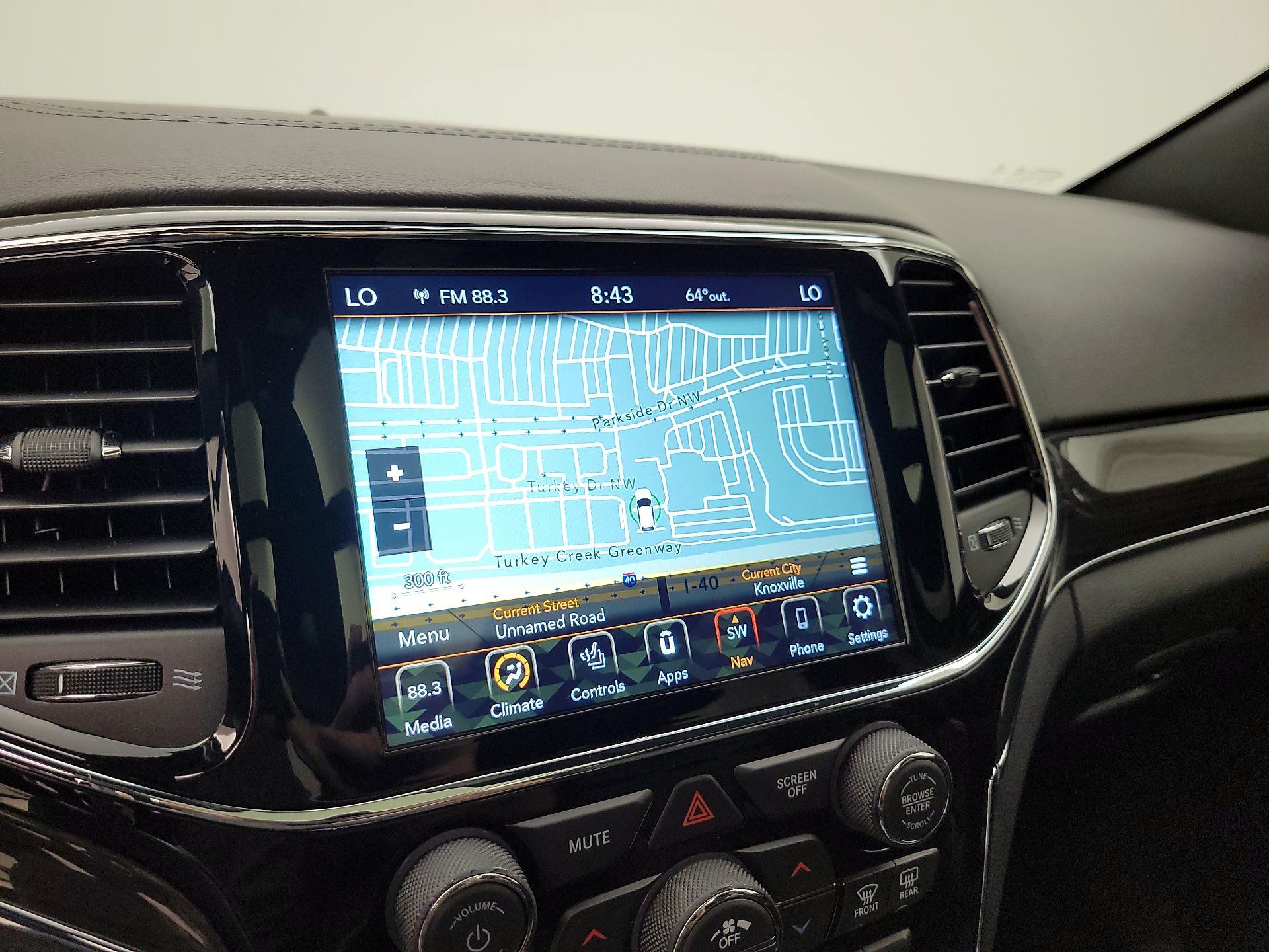 Thumbnail: 2020 Jeep Grand Cherokee - 14