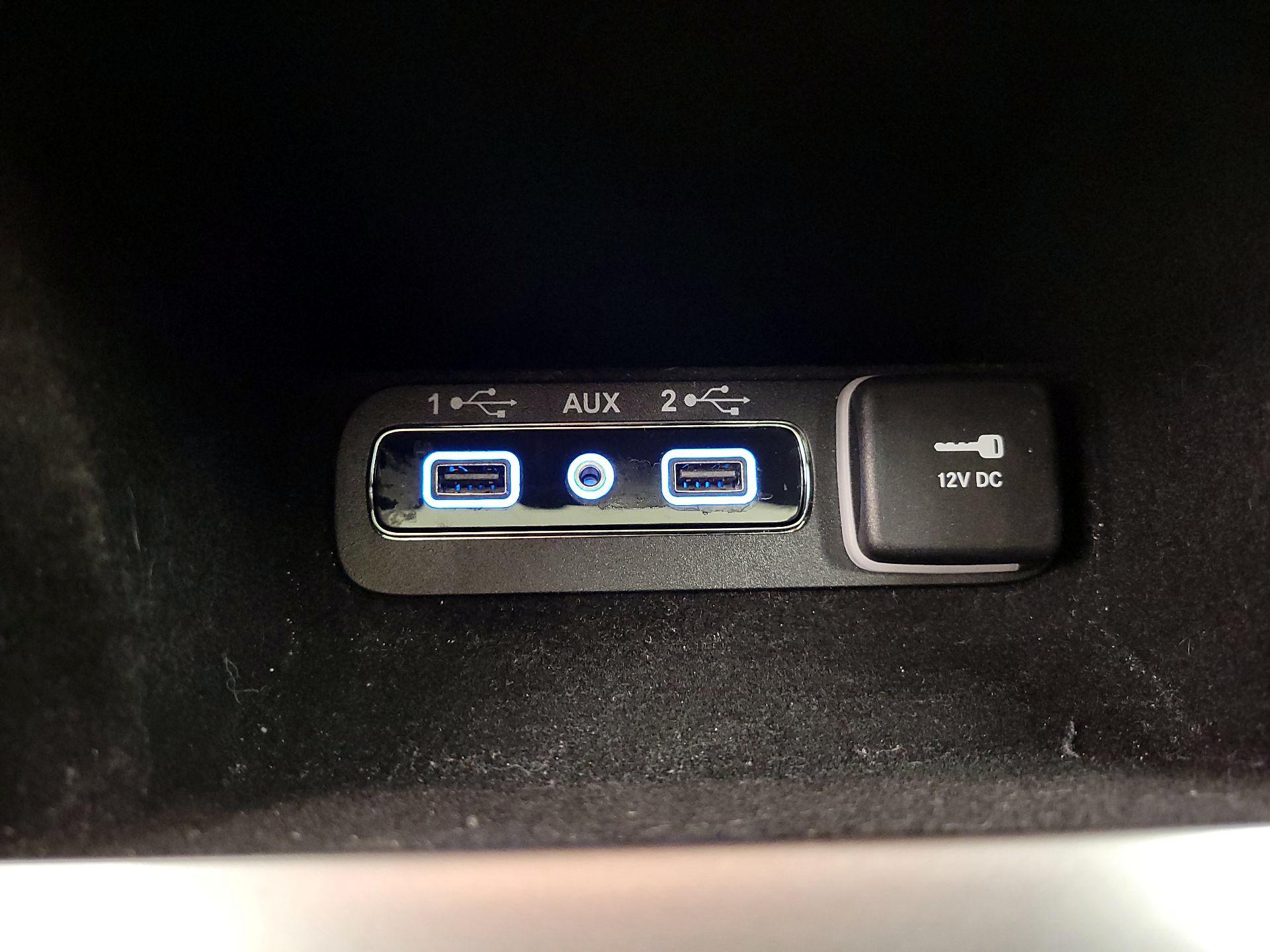 Thumbnail: 2020 Jeep Grand Cherokee - 19