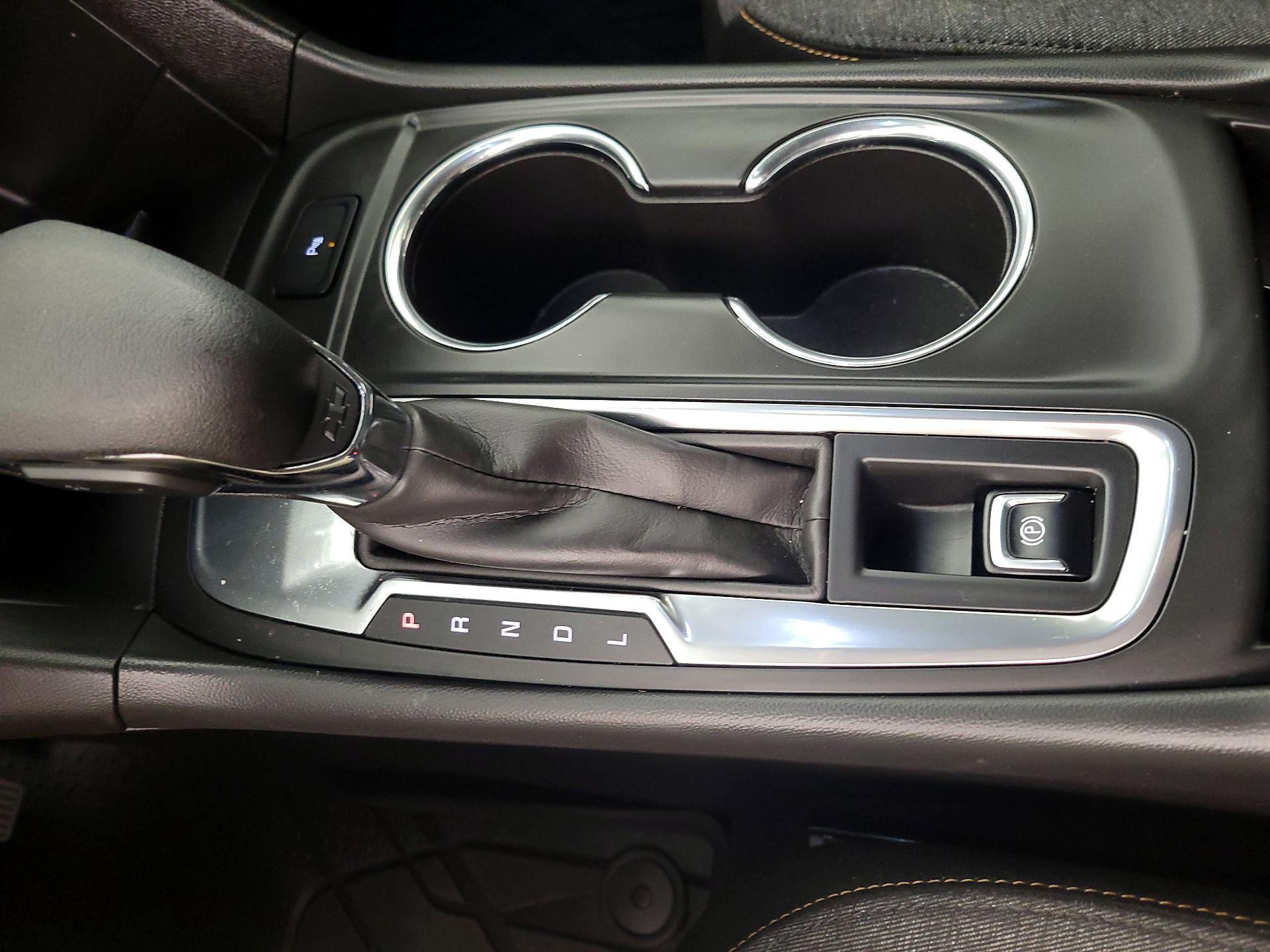 Thumbnail: 2022 Chevrolet Equinox - 17