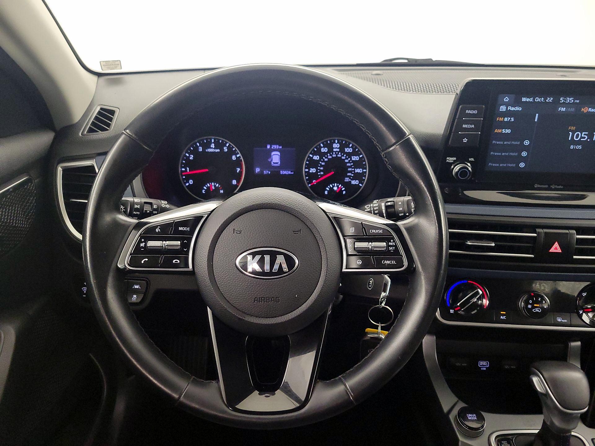 Thumbnail: 2021 Kia Seltos - 10