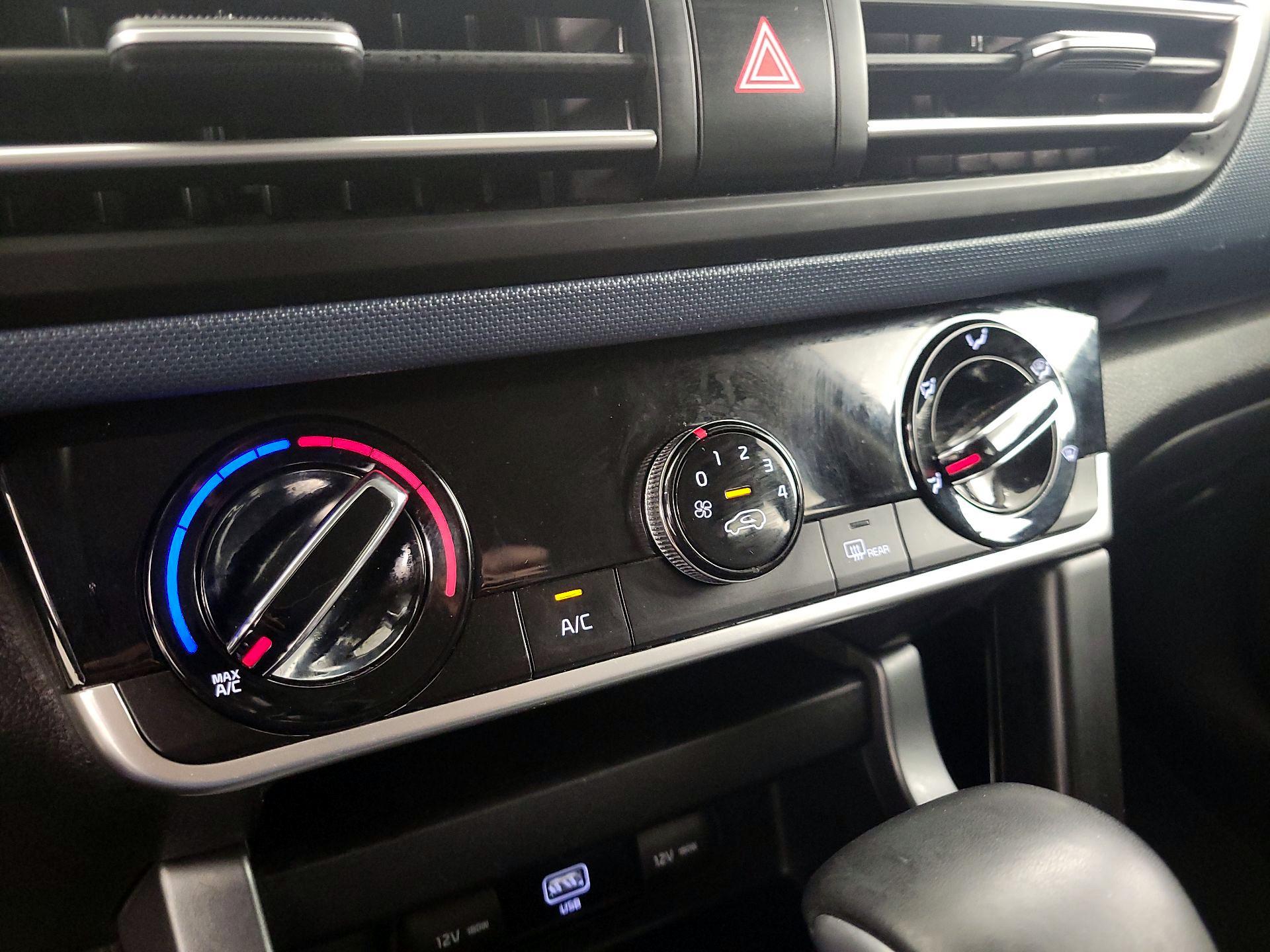 Thumbnail: 2021 Kia Seltos - 16