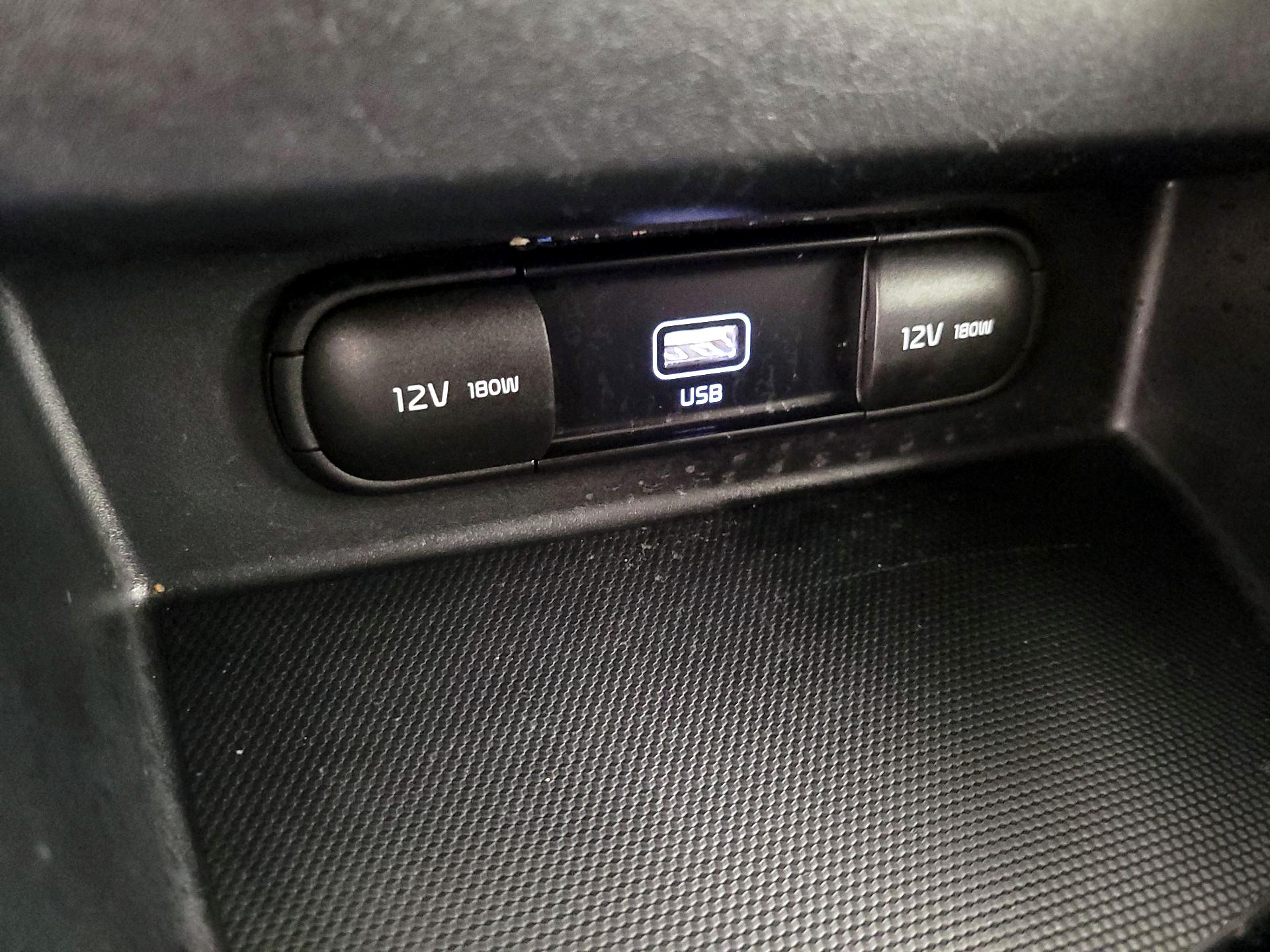 Thumbnail: 2021 Kia Seltos - 18