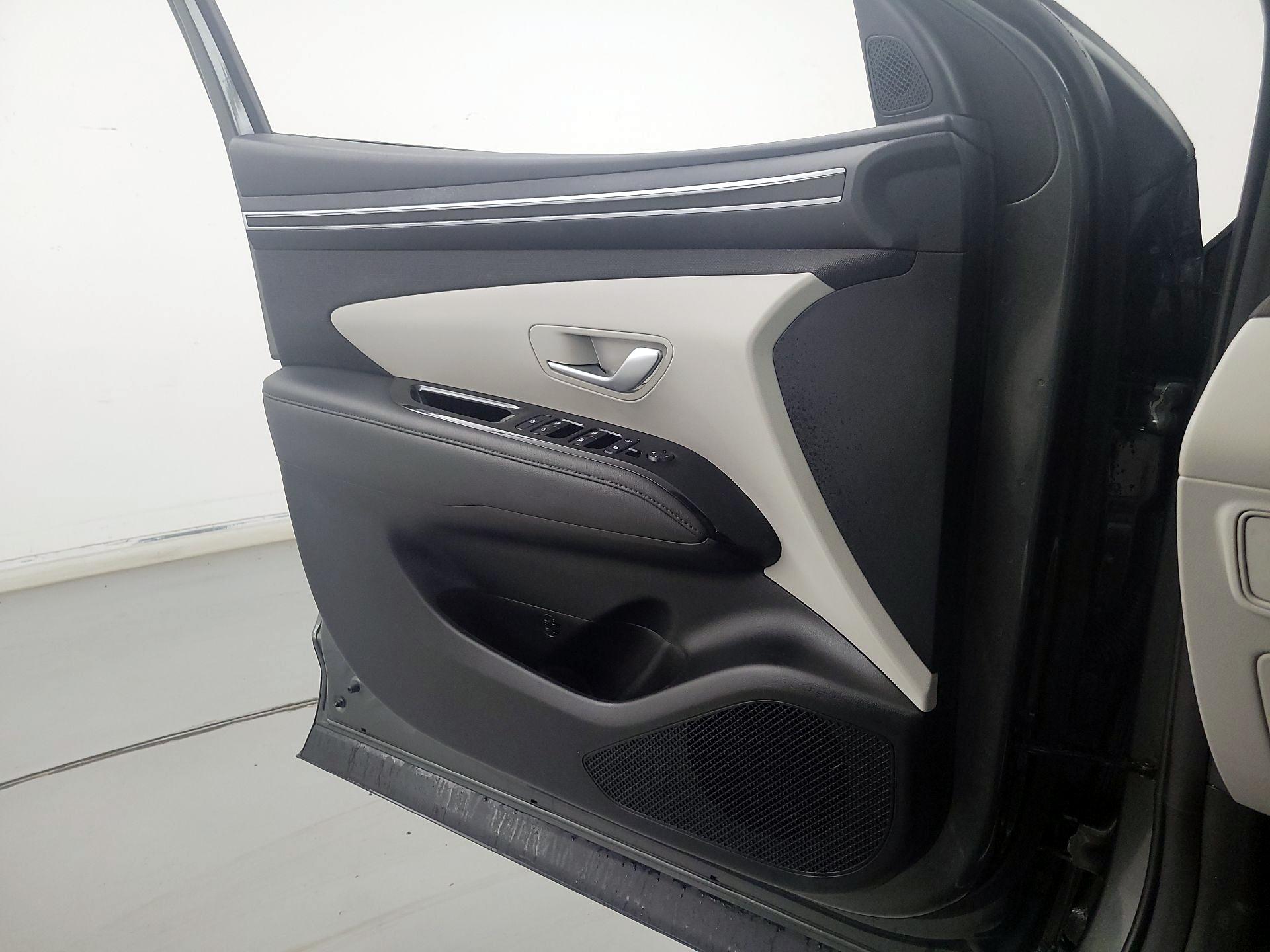 Thumbnail: 2023 Hyundai Tucson - 12