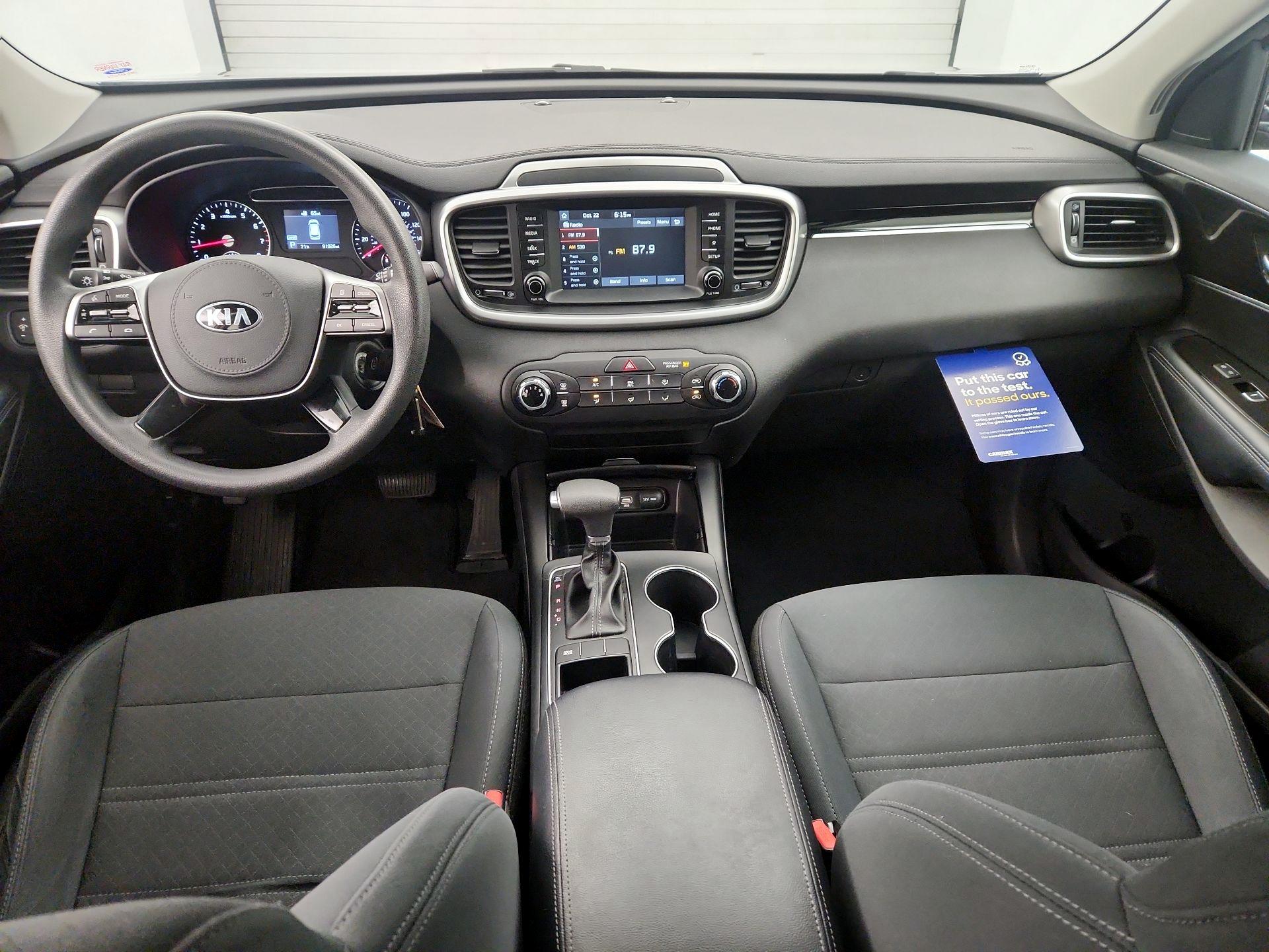 Thumbnail: 2019 Kia Sorento - 9
