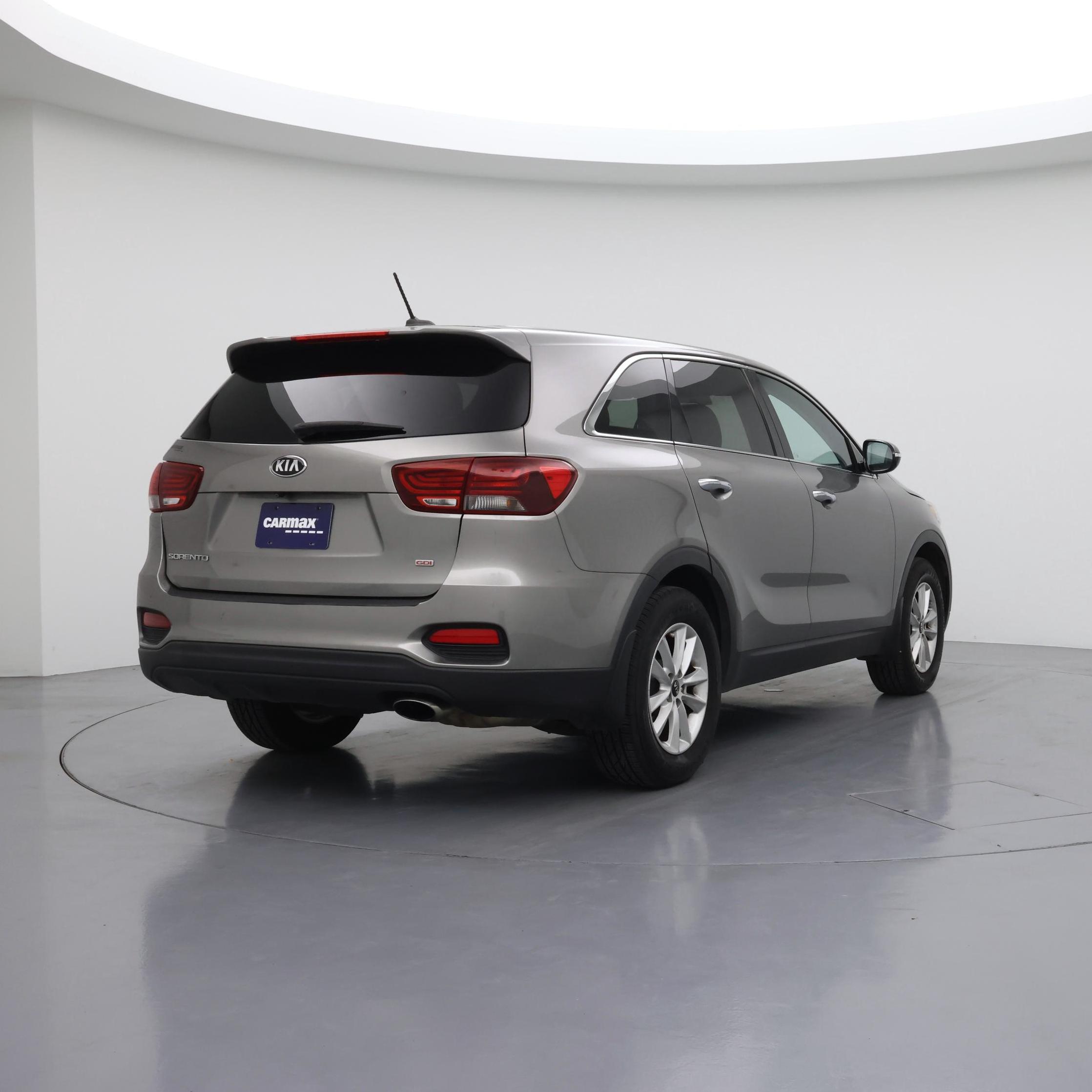 Thumbnail: 2019 Kia Sorento - 8