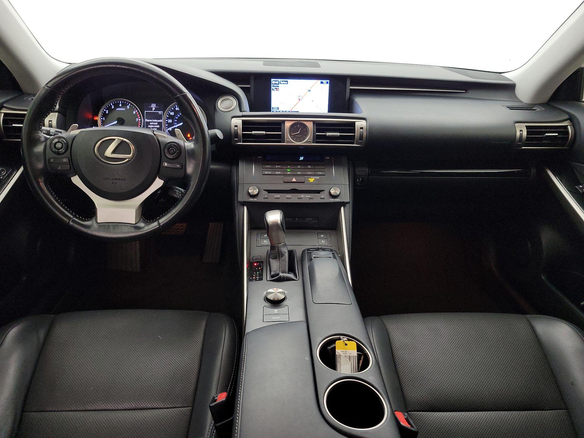 Thumbnail: 2016 Lexus IS - 9