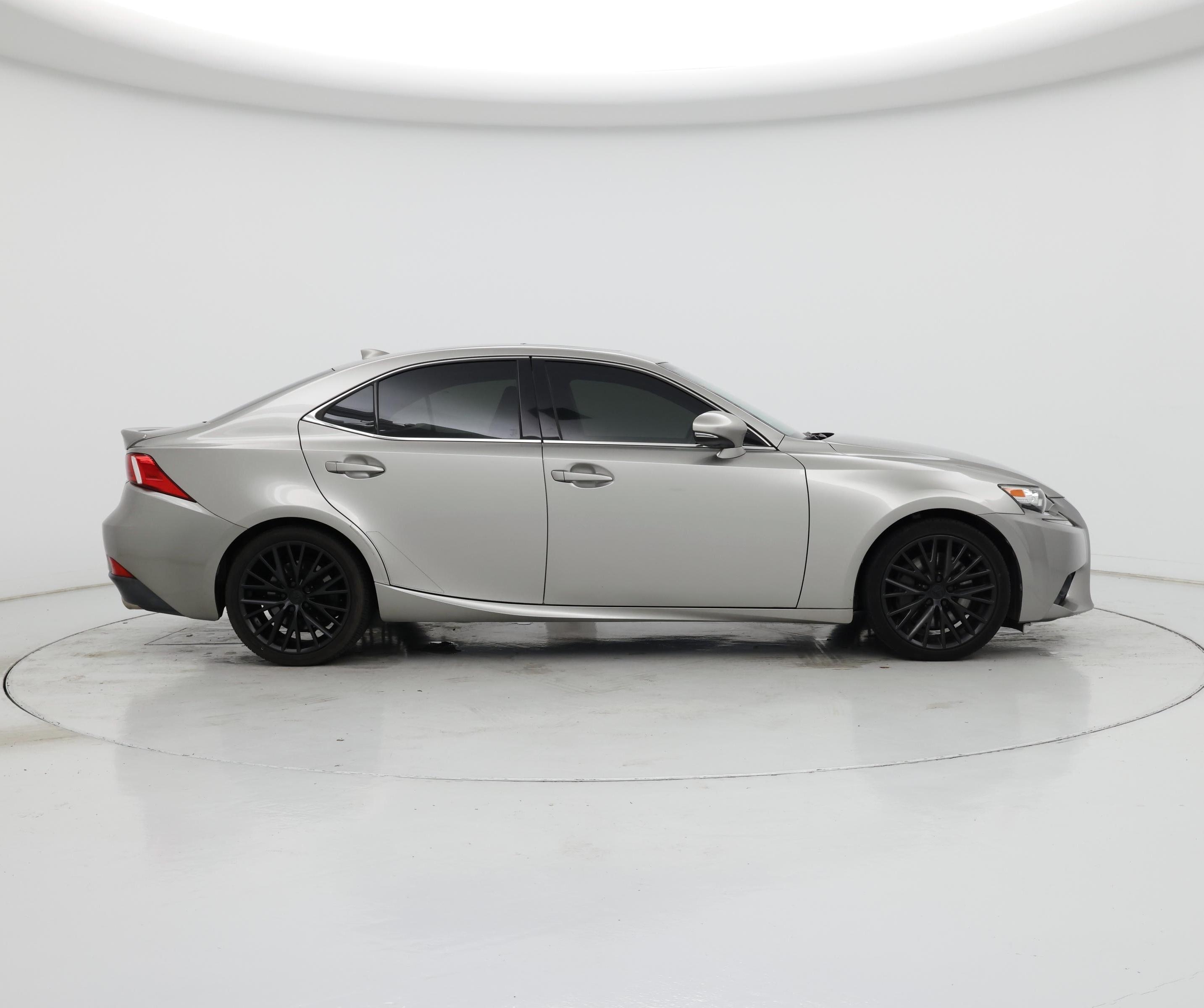 Thumbnail: 2016 Lexus IS - 7