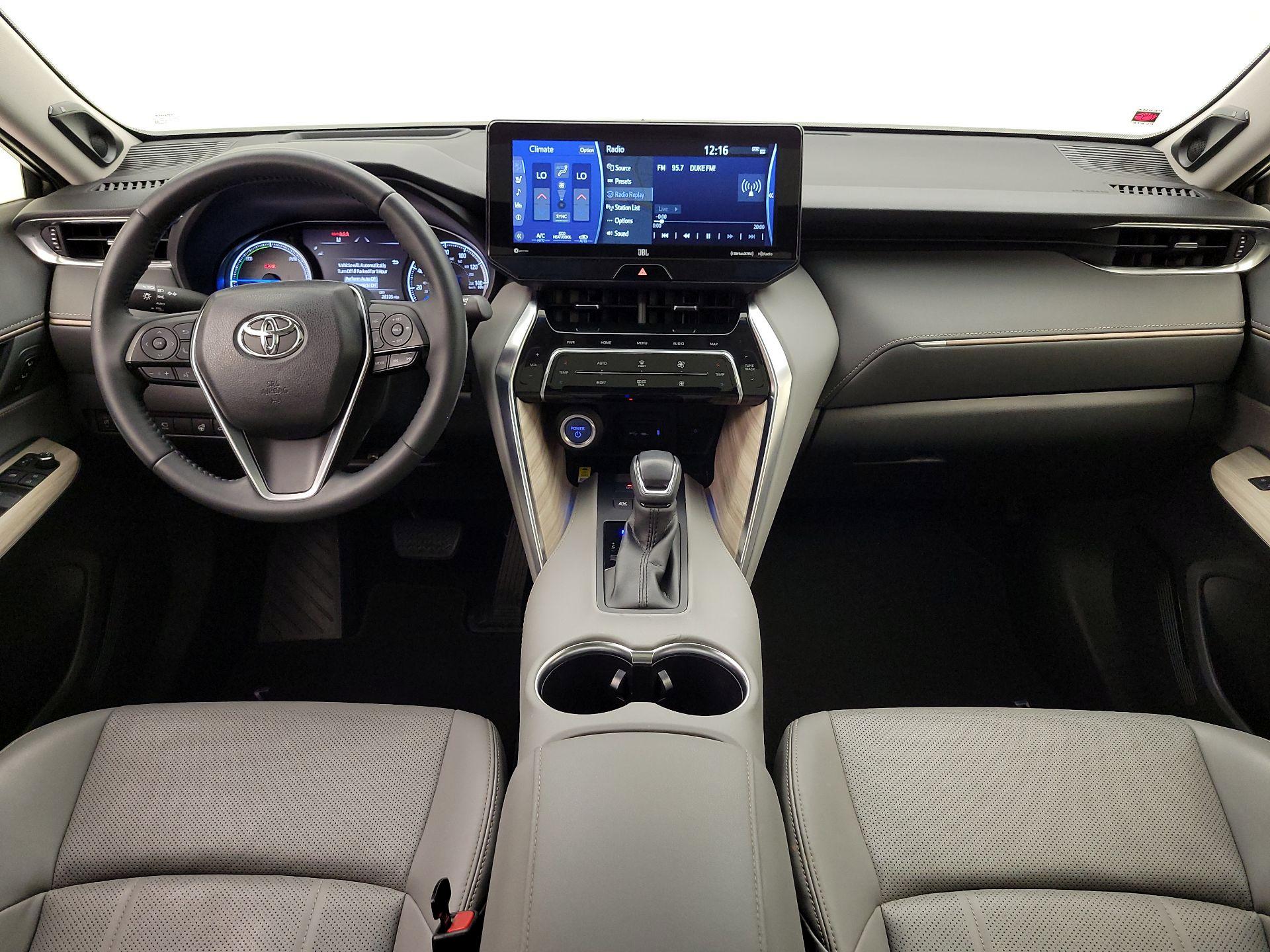 Thumbnail: 2021 Toyota Venza - 9