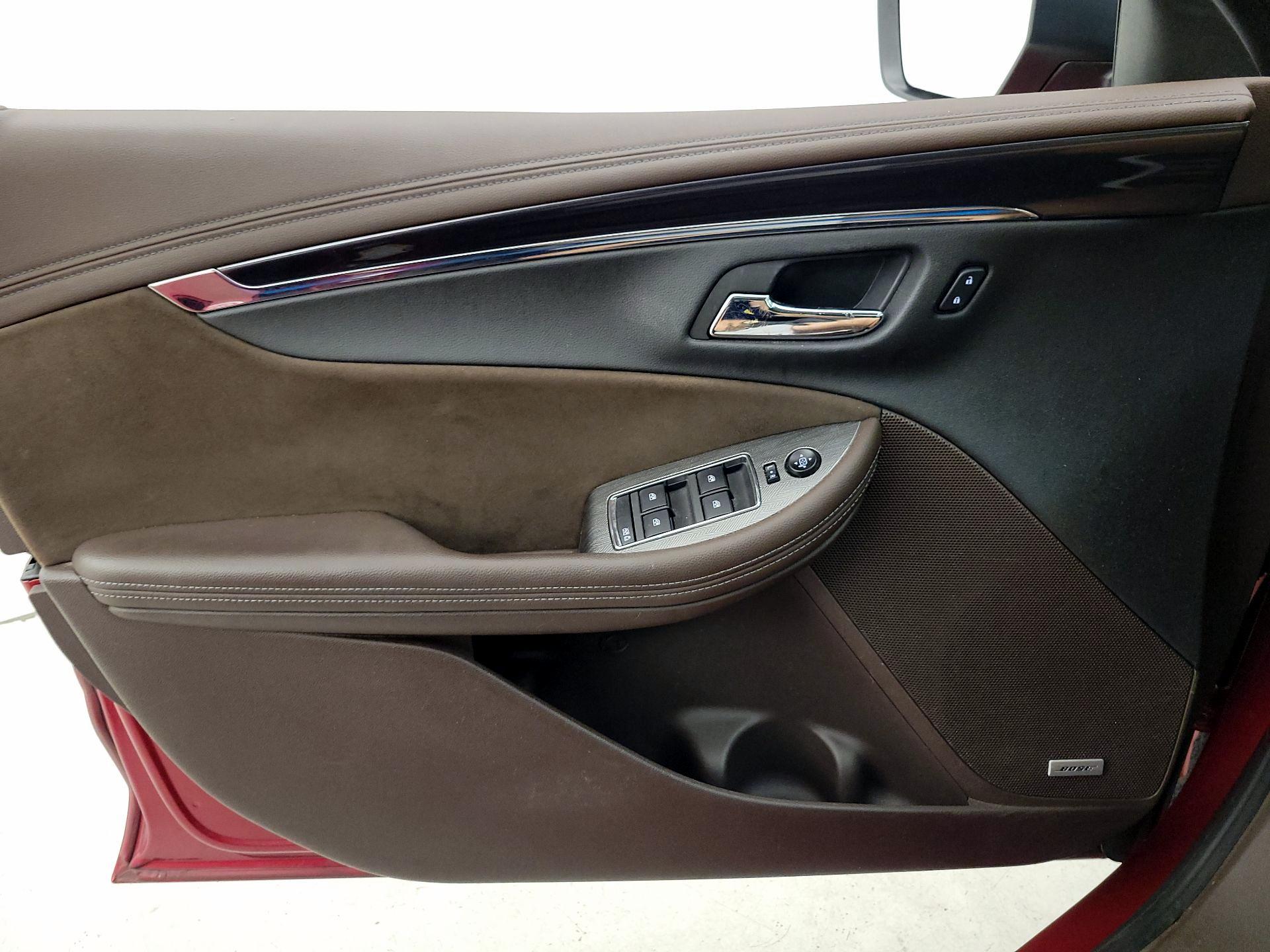Thumbnail: 2015 Chevrolet Impala - 12