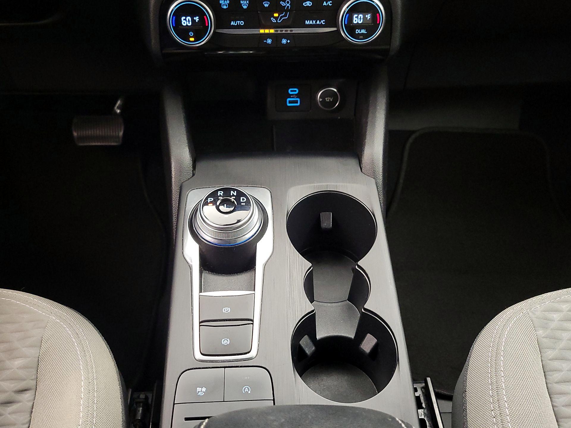 Thumbnail: 2021 Ford Escape - 18