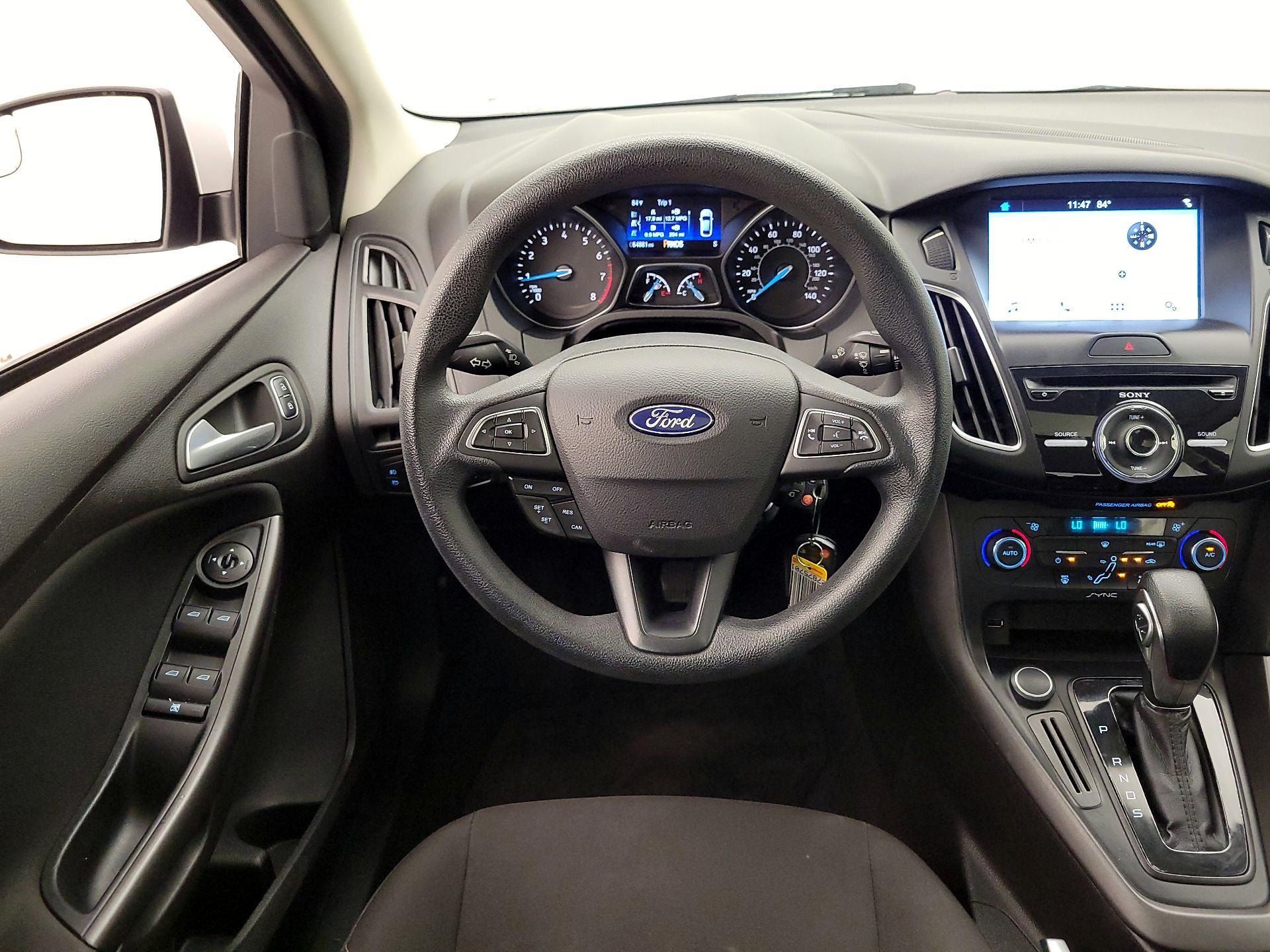 Thumbnail: 2017 Ford Focus - 10